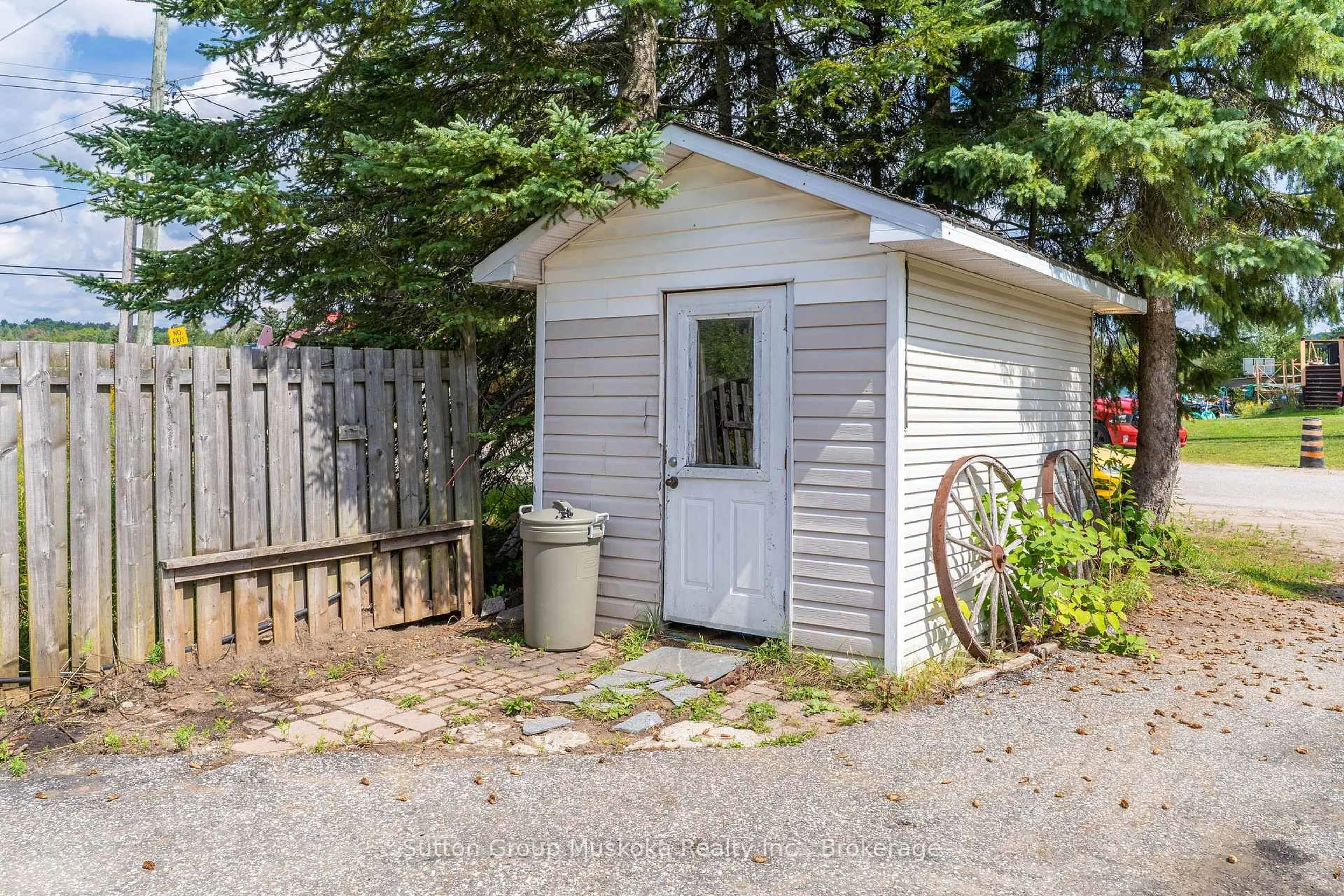 Shed for 184 Main St, Perry Ontario P0A 1M0