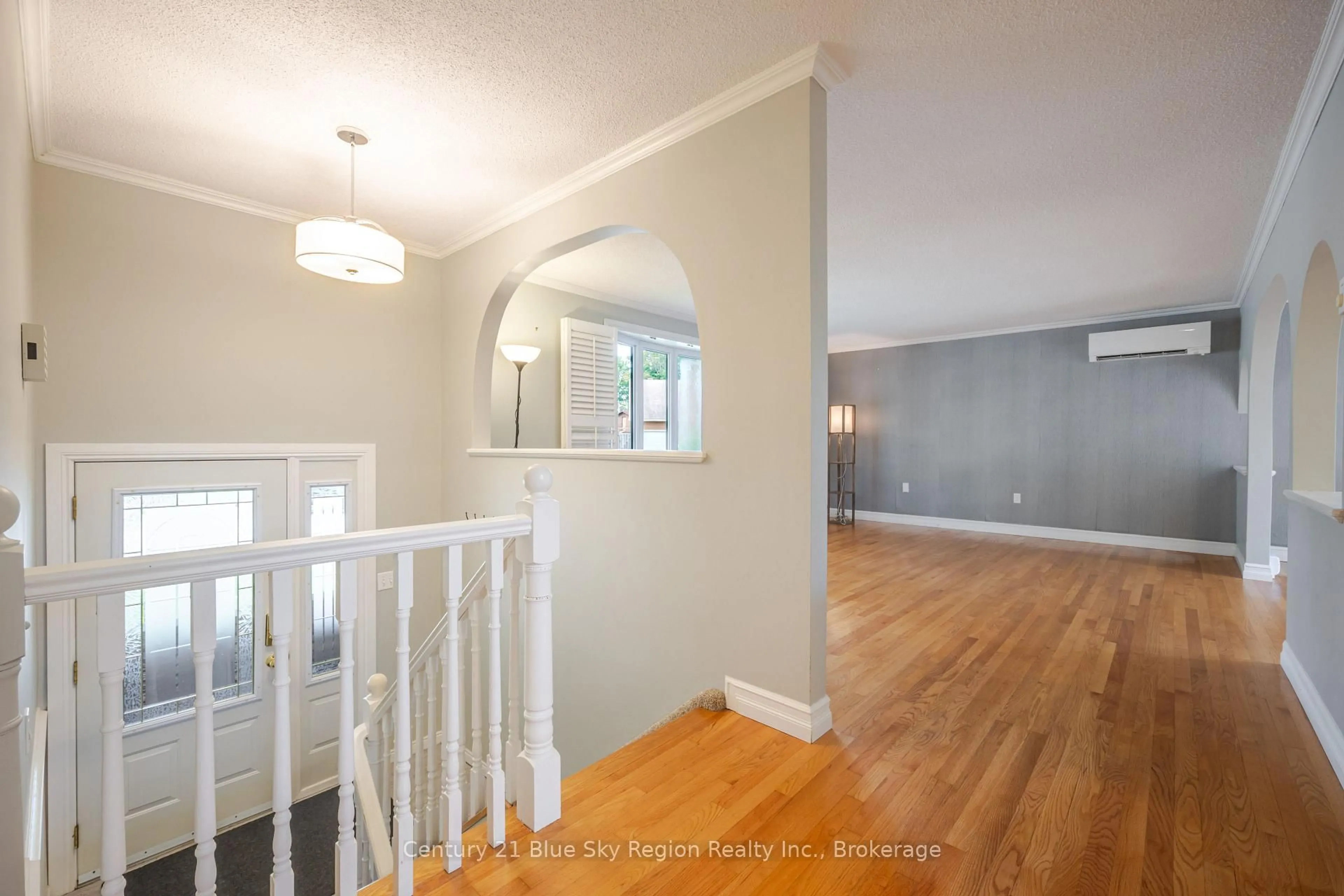 Unknown for 29 Carriage Cres, North Bay Ontario P1C 1G5
