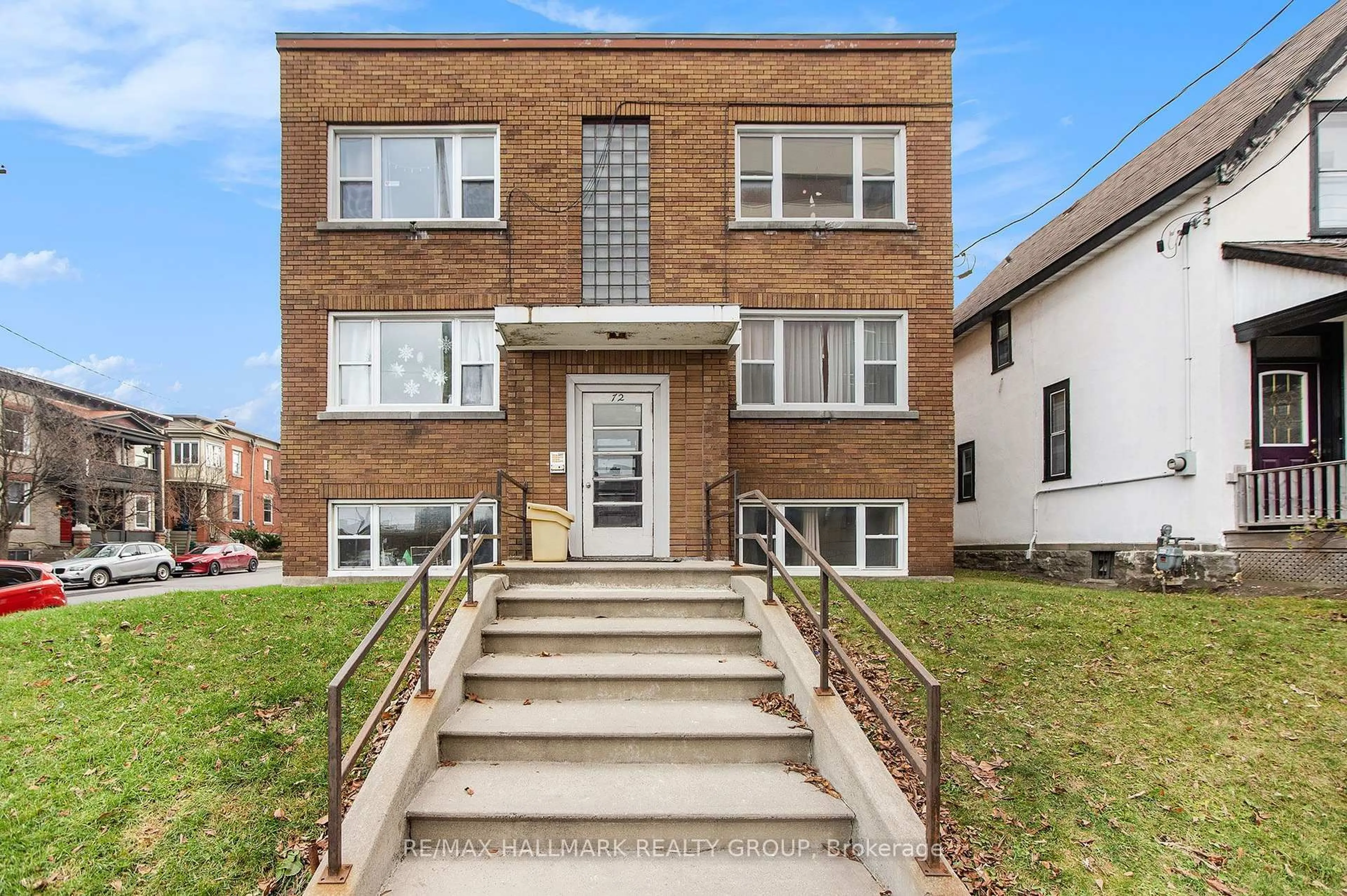 Home with brick exterior material, street for 72 Pretoria Ave, Ottawa Ontario K1S 1W9