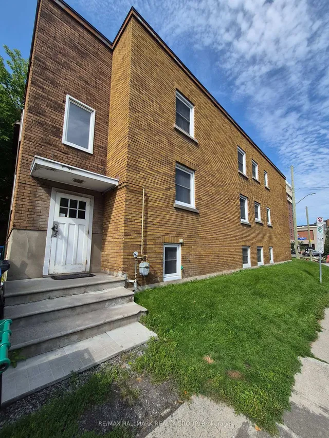 72 Pretoria Ave, Ottawa 3