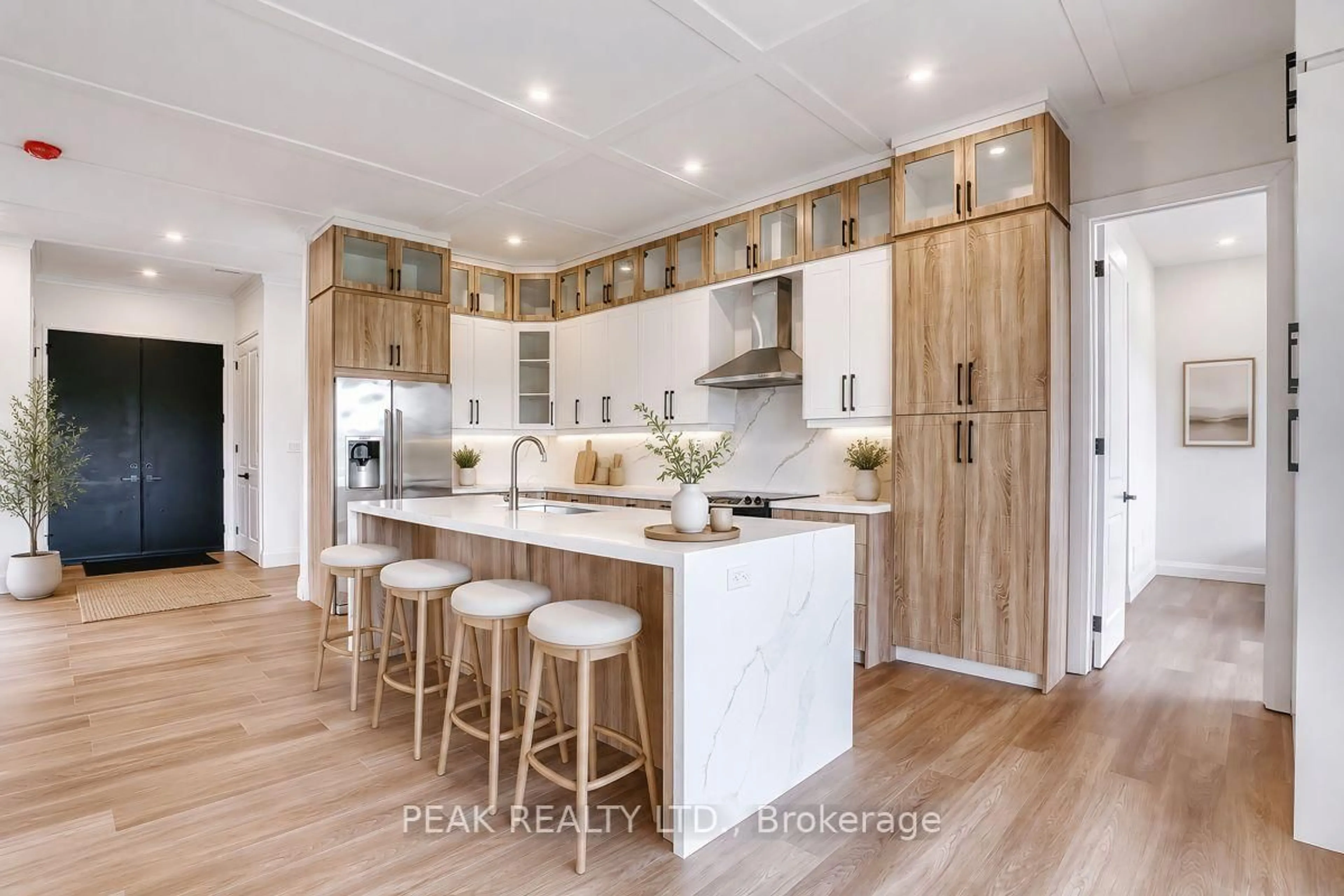Open concept kitchen, wood/laminate floor for 6 William St, Ashfield-Colborne-Wawanosh Ontario N7A 3X9
