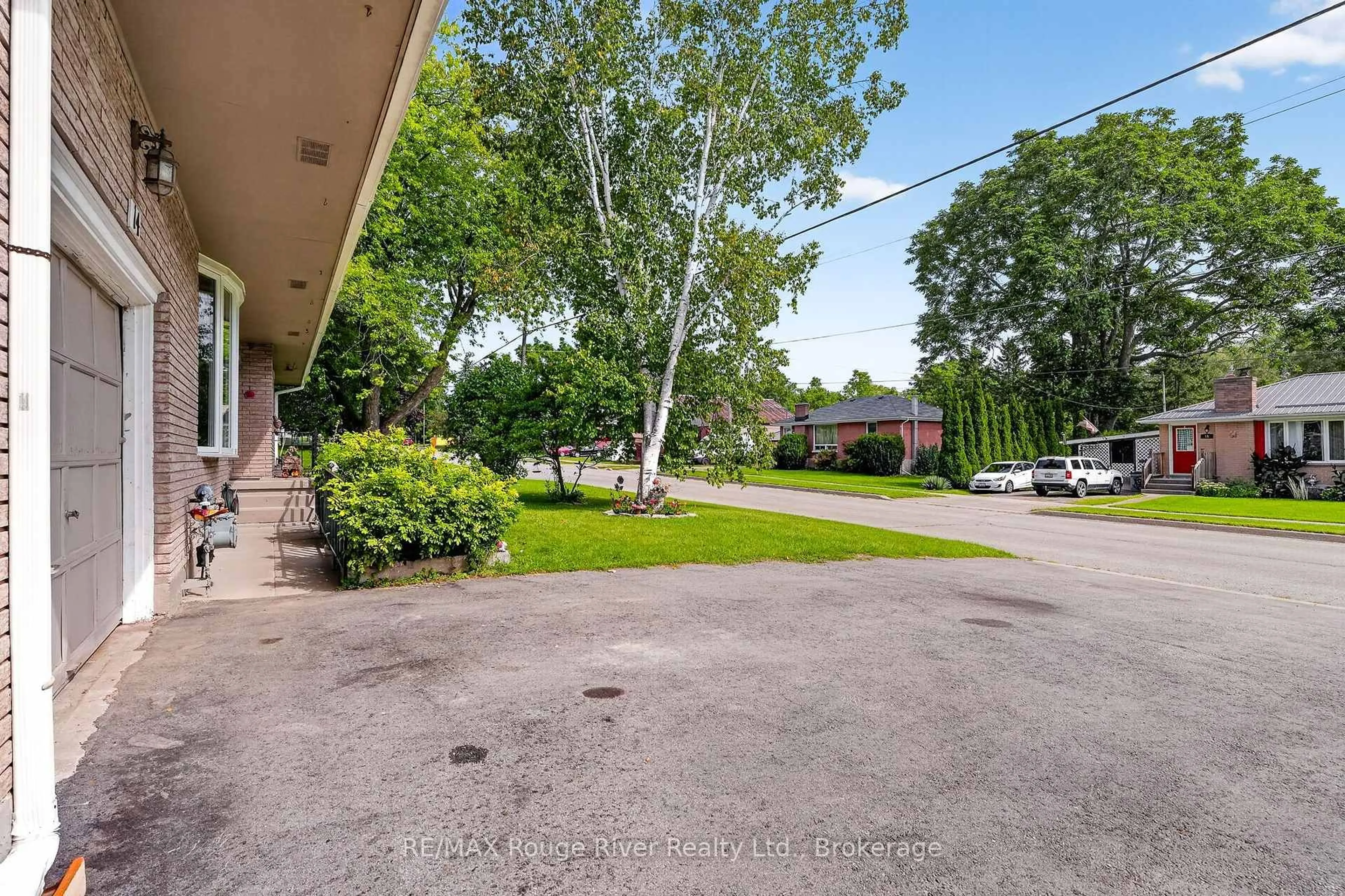 Patio, street for 14 Elgin St, Cramahe Ontario K0K 1S0
