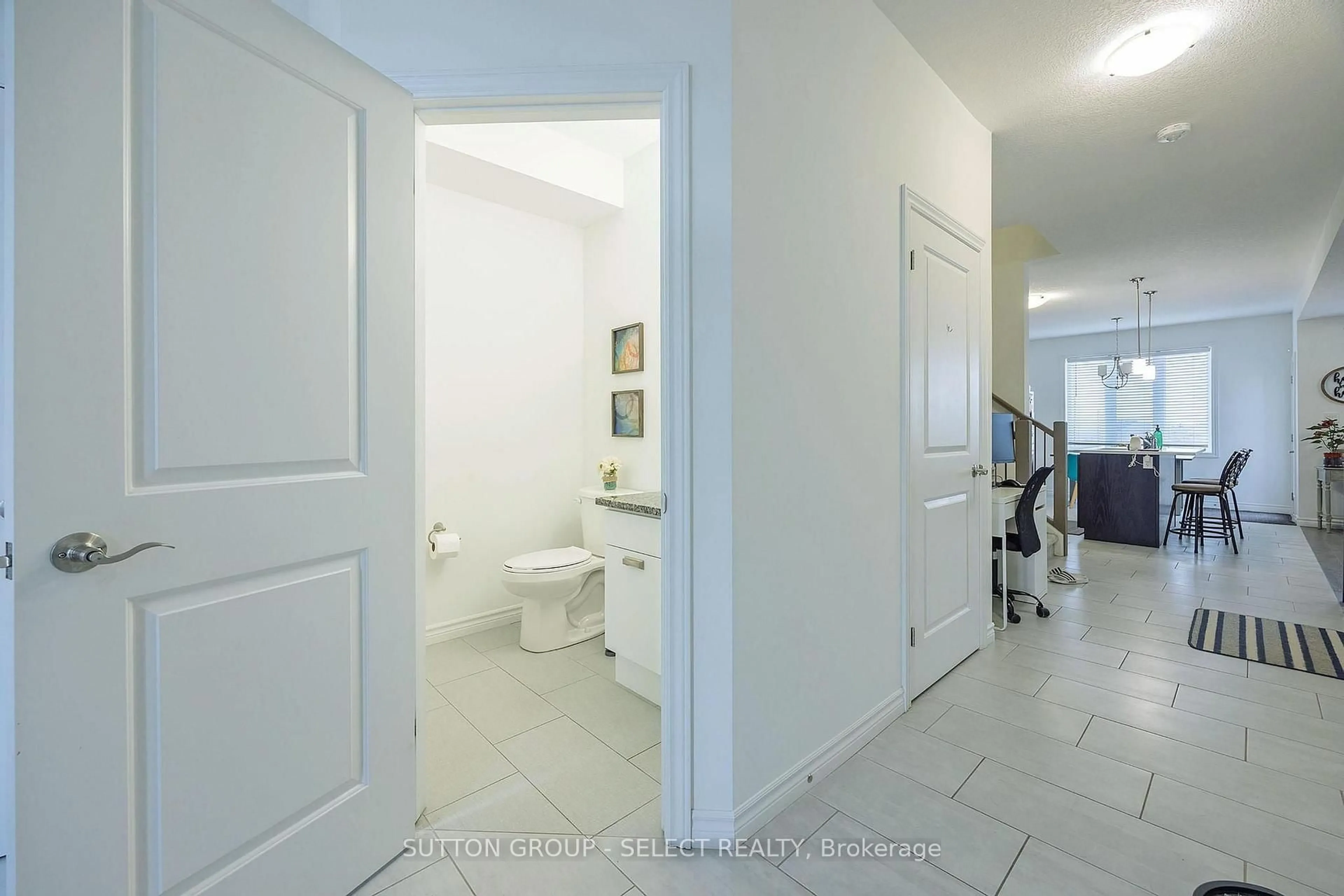 Unknown for 1606 Noah Bend, London North Ontario N3B 2Z1