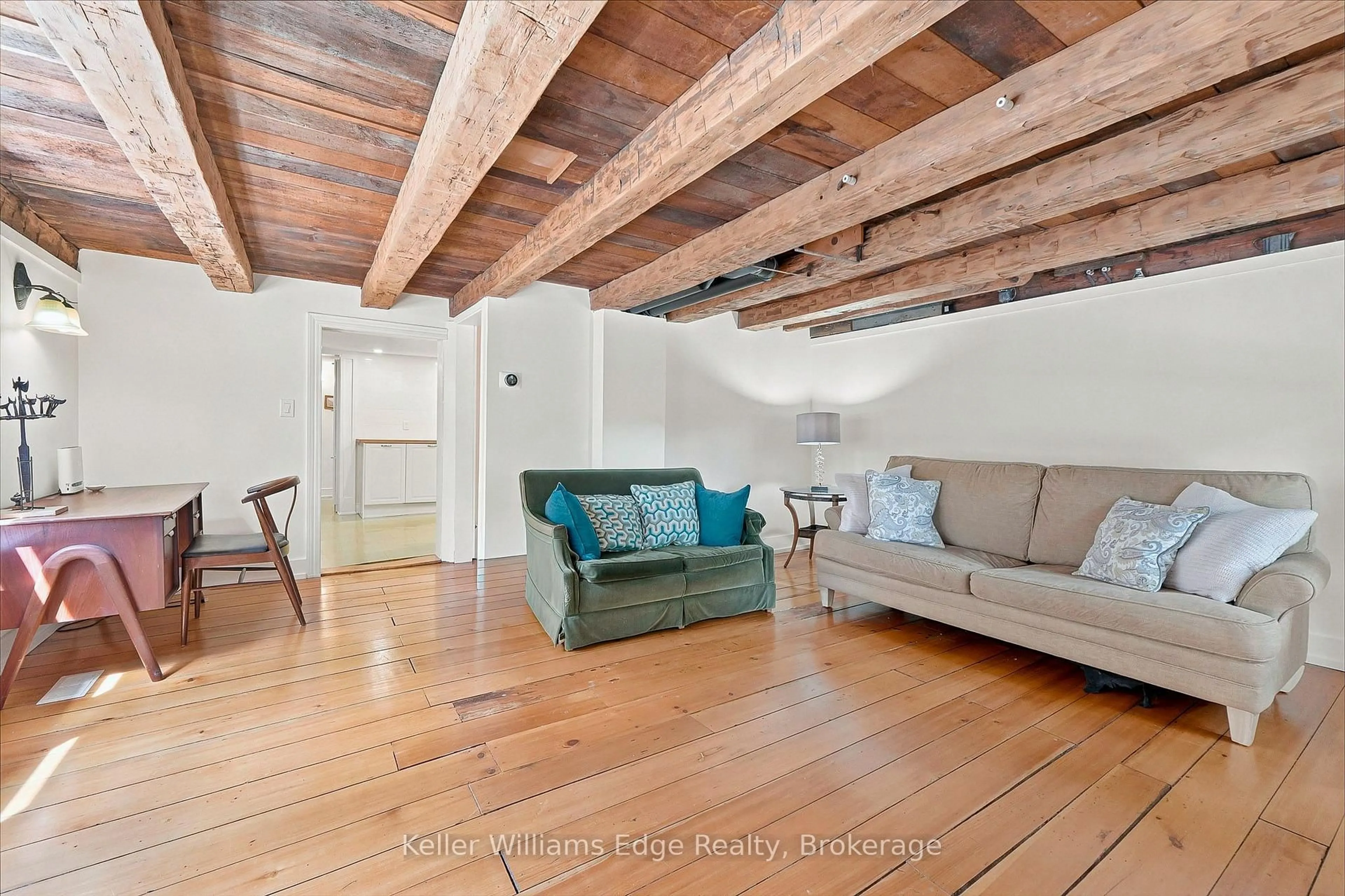 Living room with furniture, unknown for 361 Dundas St, Hamilton Ontario L0R 2H1