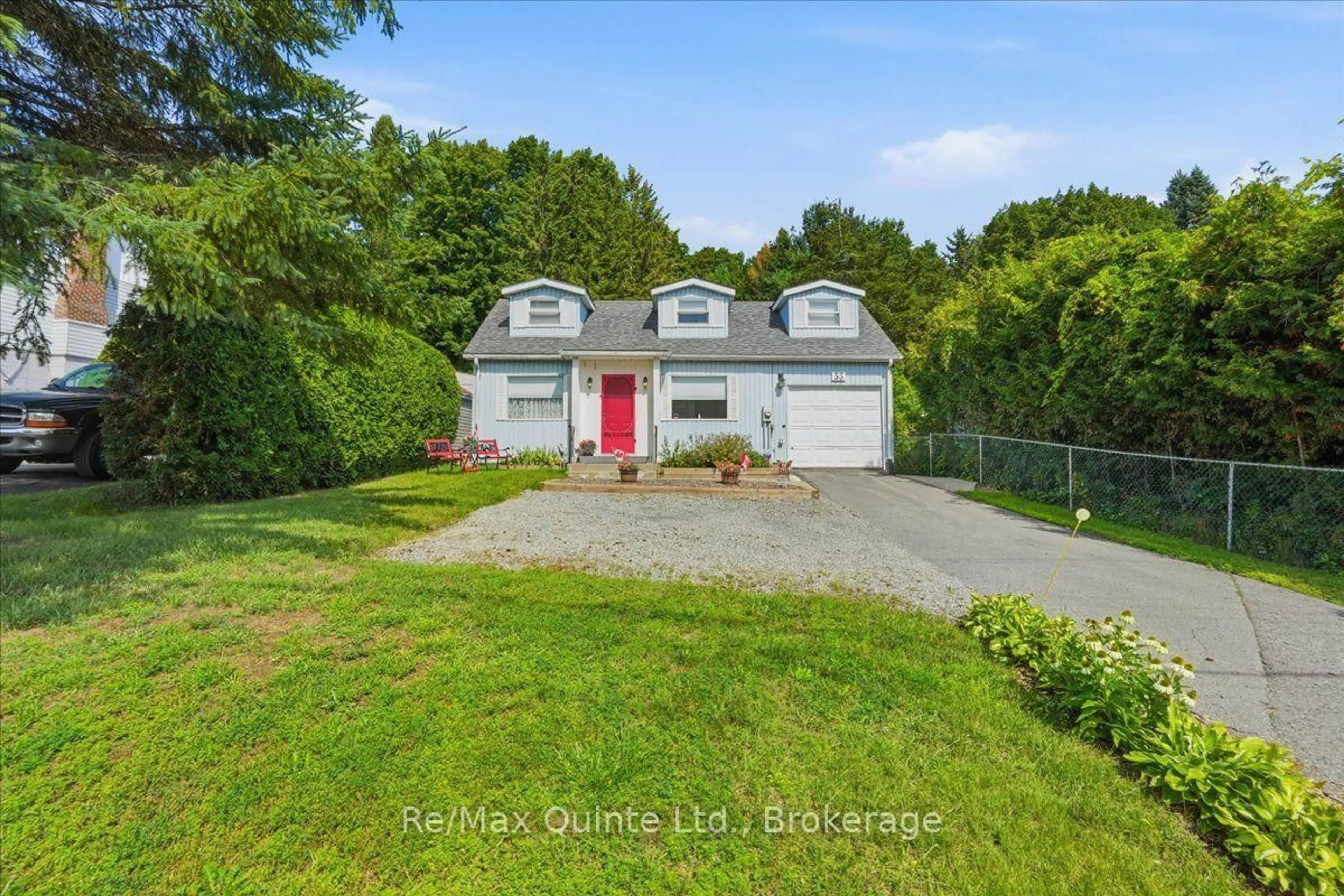 A pic from outside/outdoor area/front of a property/back of a property/a pic from drone, water/lake/river/ocean view for 33 George St, Brighton Ontario K0K 1H0