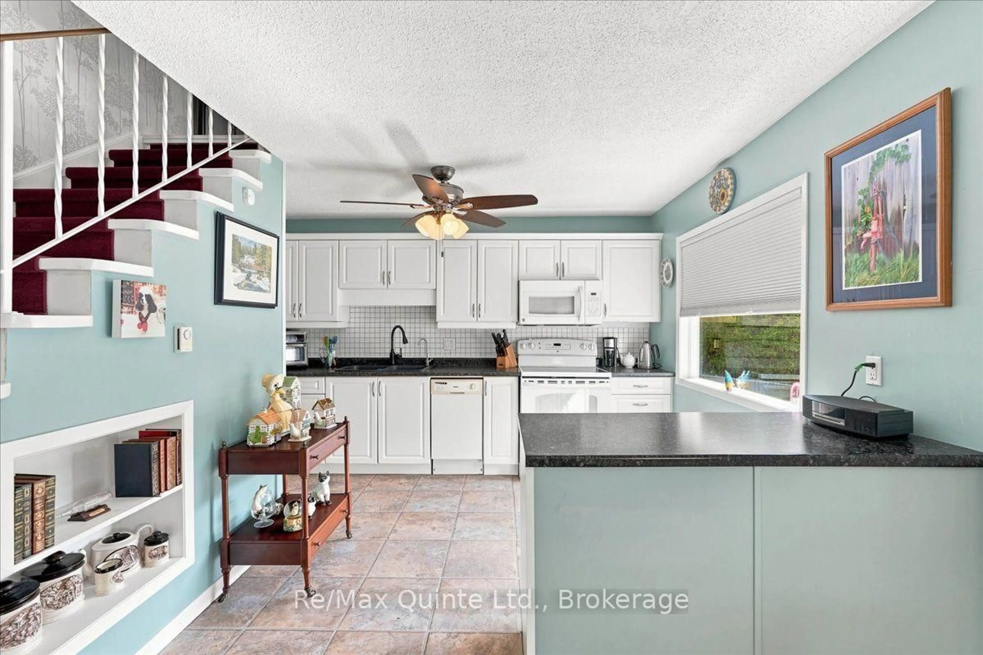 Open concept kitchen, ceramic/tile floor for 33 George St, Brighton Ontario K0K 1H0
