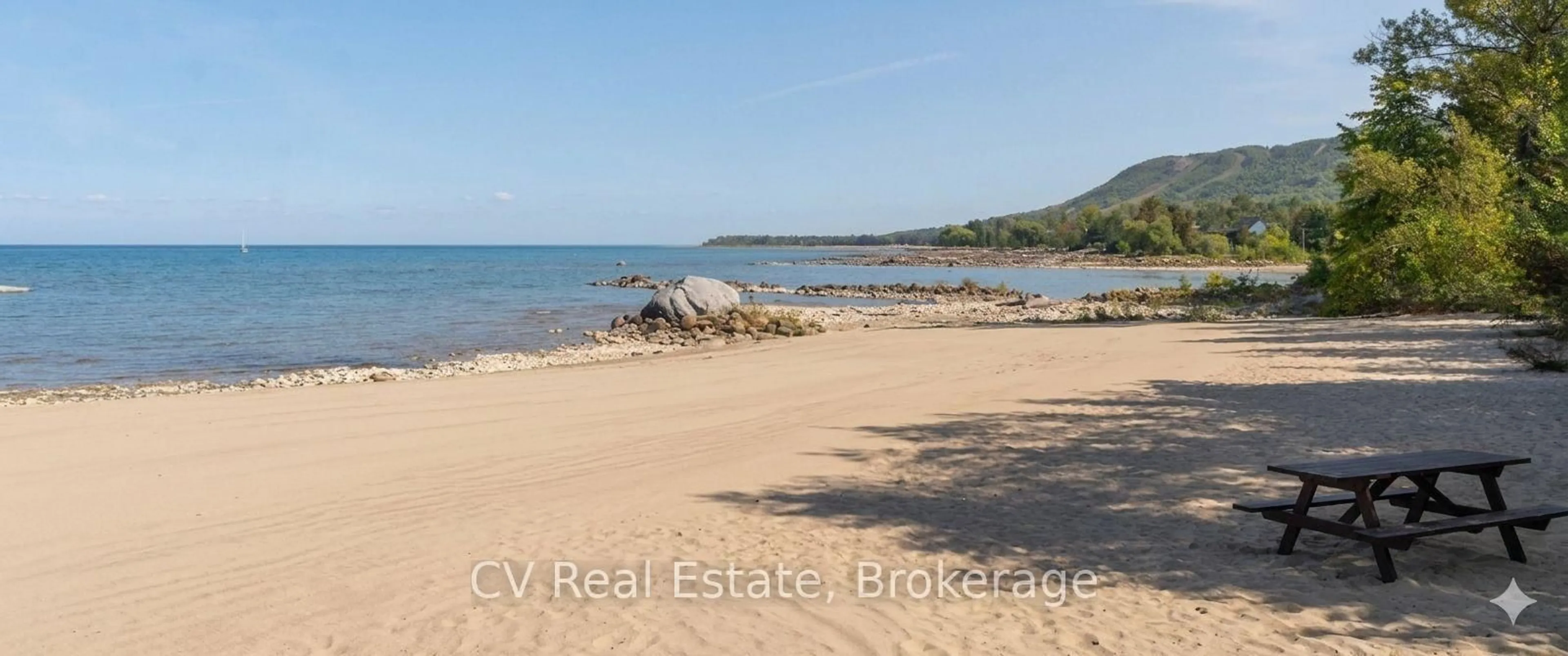 Blurry image for 113 Tekiah Rd, Blue Mountains Ontario N0H 1J0