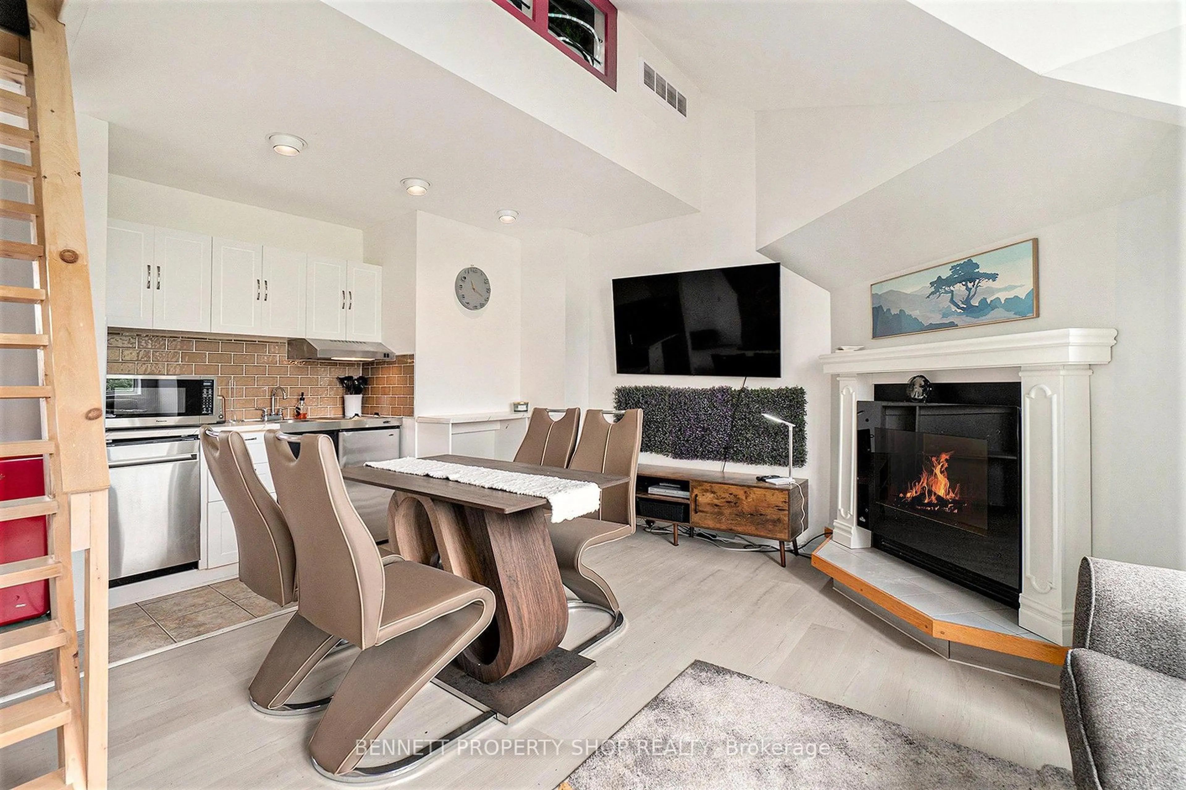 Living room with furniture, unknown for 1036 Barryvale Rd #4D, Calabogie Ontario K0J 1H0