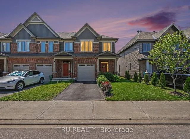 106 Lavatera St, Ottawa 2
