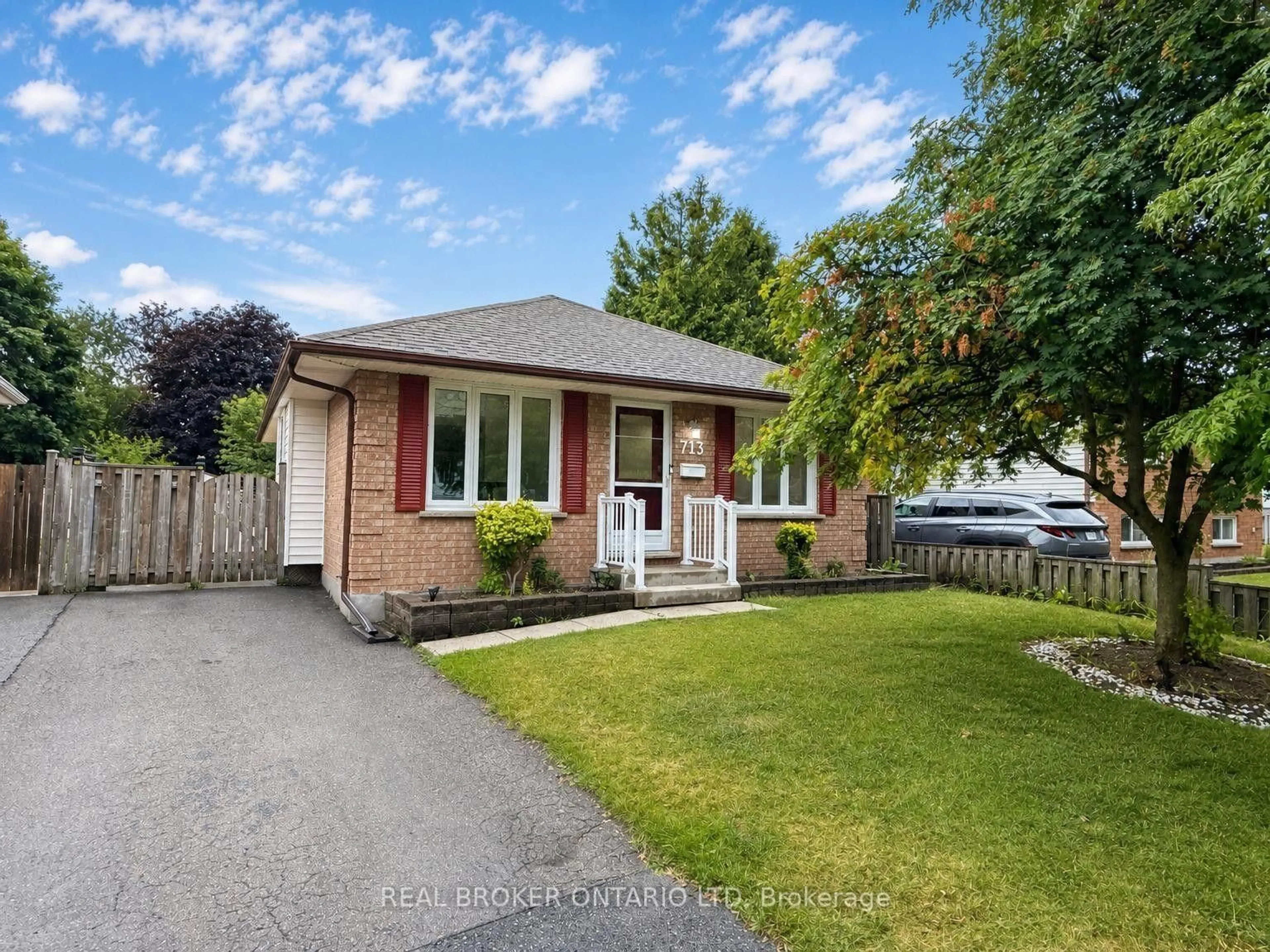 Home with brick exterior material, street for 713 Railton Ave, London East Ontario N5V 4E2