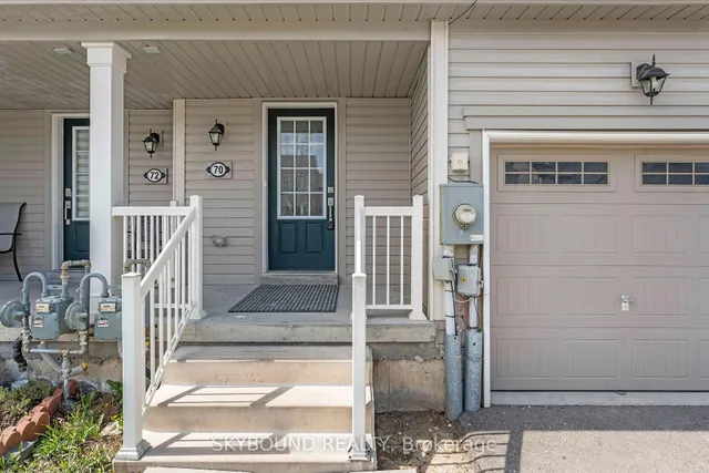 70 Munro Circ, Brantford 2