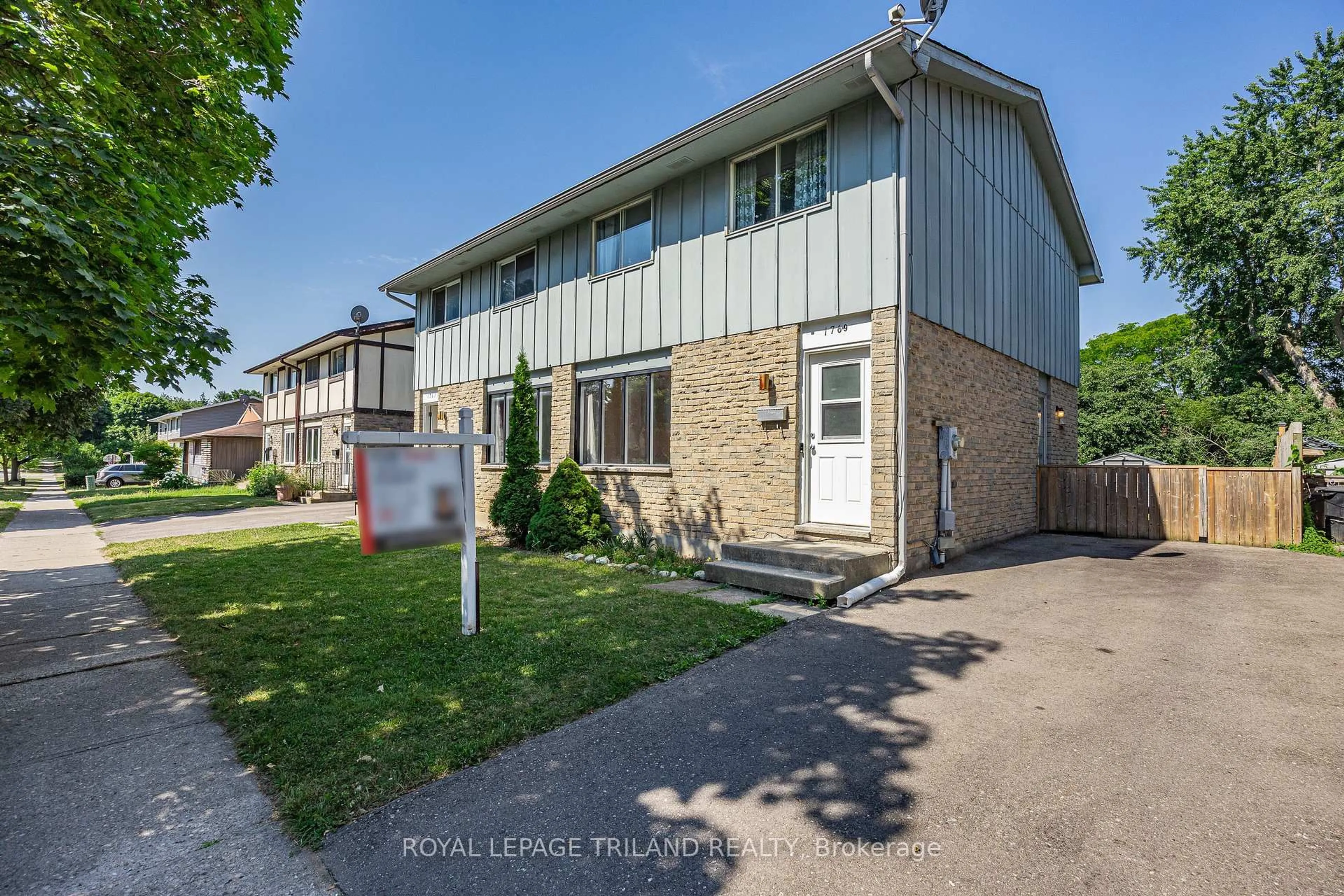 Unknown for 1769 Aldersbrook Rd, London North Ontario N6G 3E2