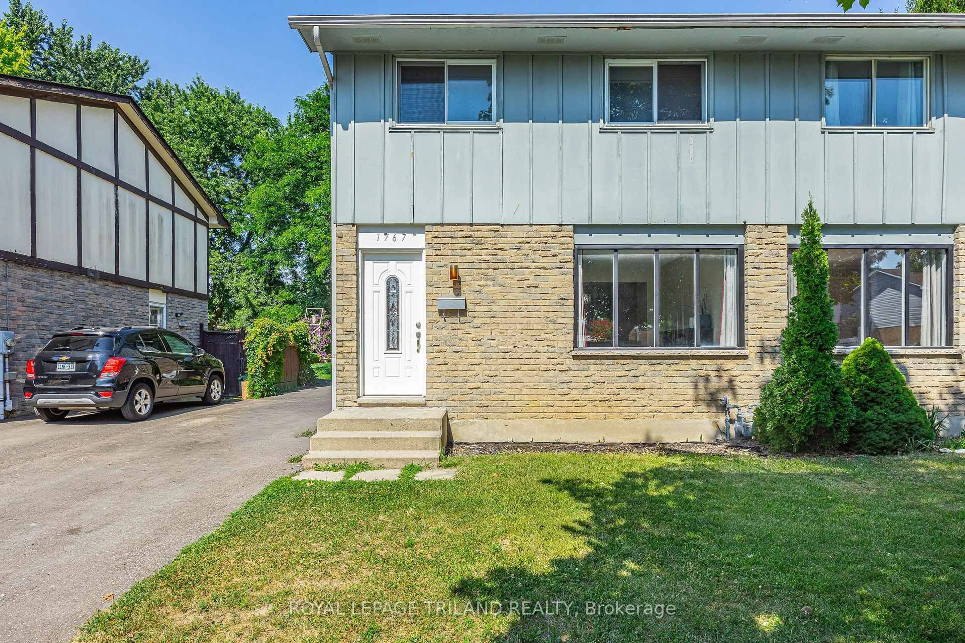 Unknown for 1767 Aldersbrook Rd, London North Ontario N6G 3E2
