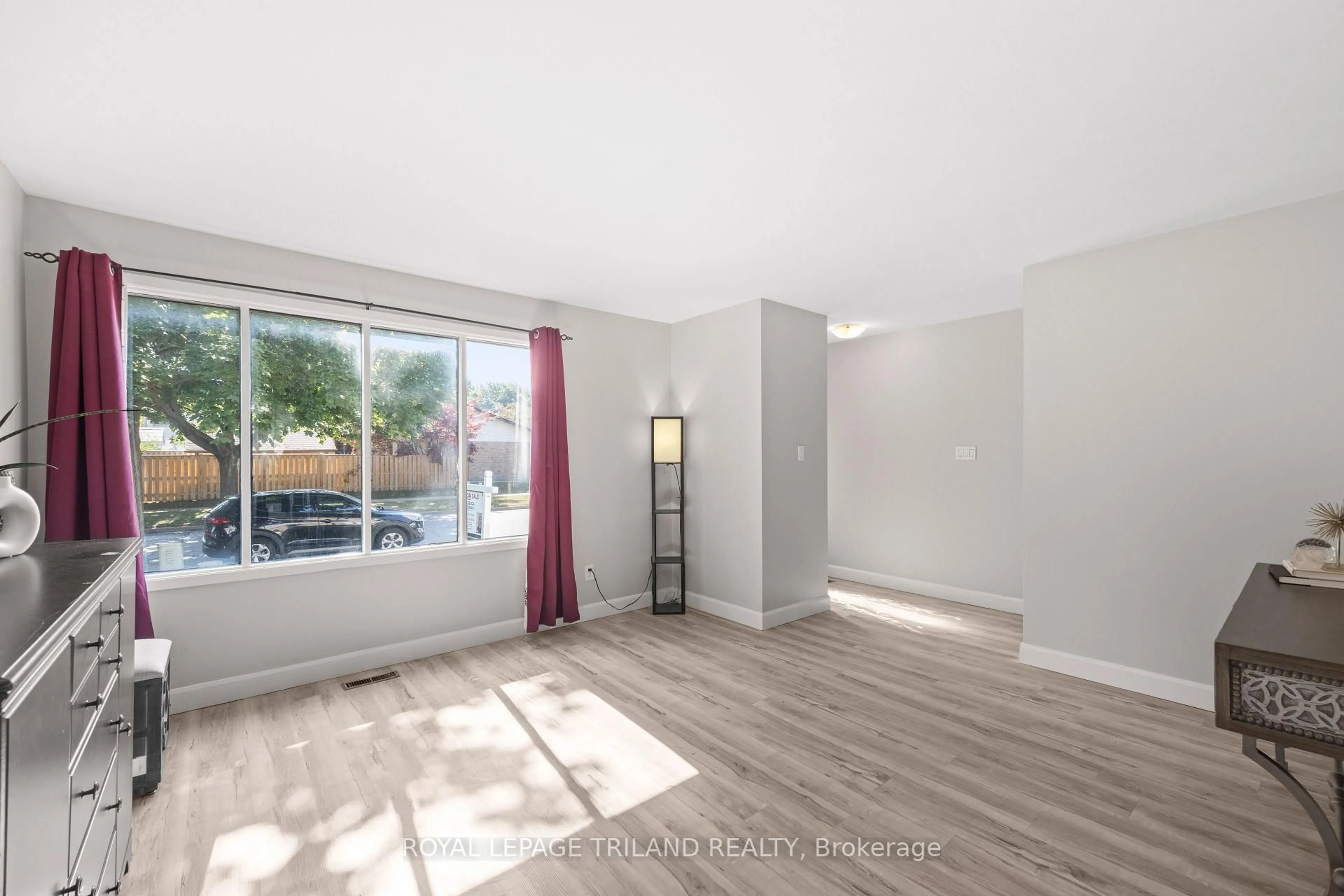A pic of a room for 1767 Aldersbrook Rd, London North Ontario N6G 3E2