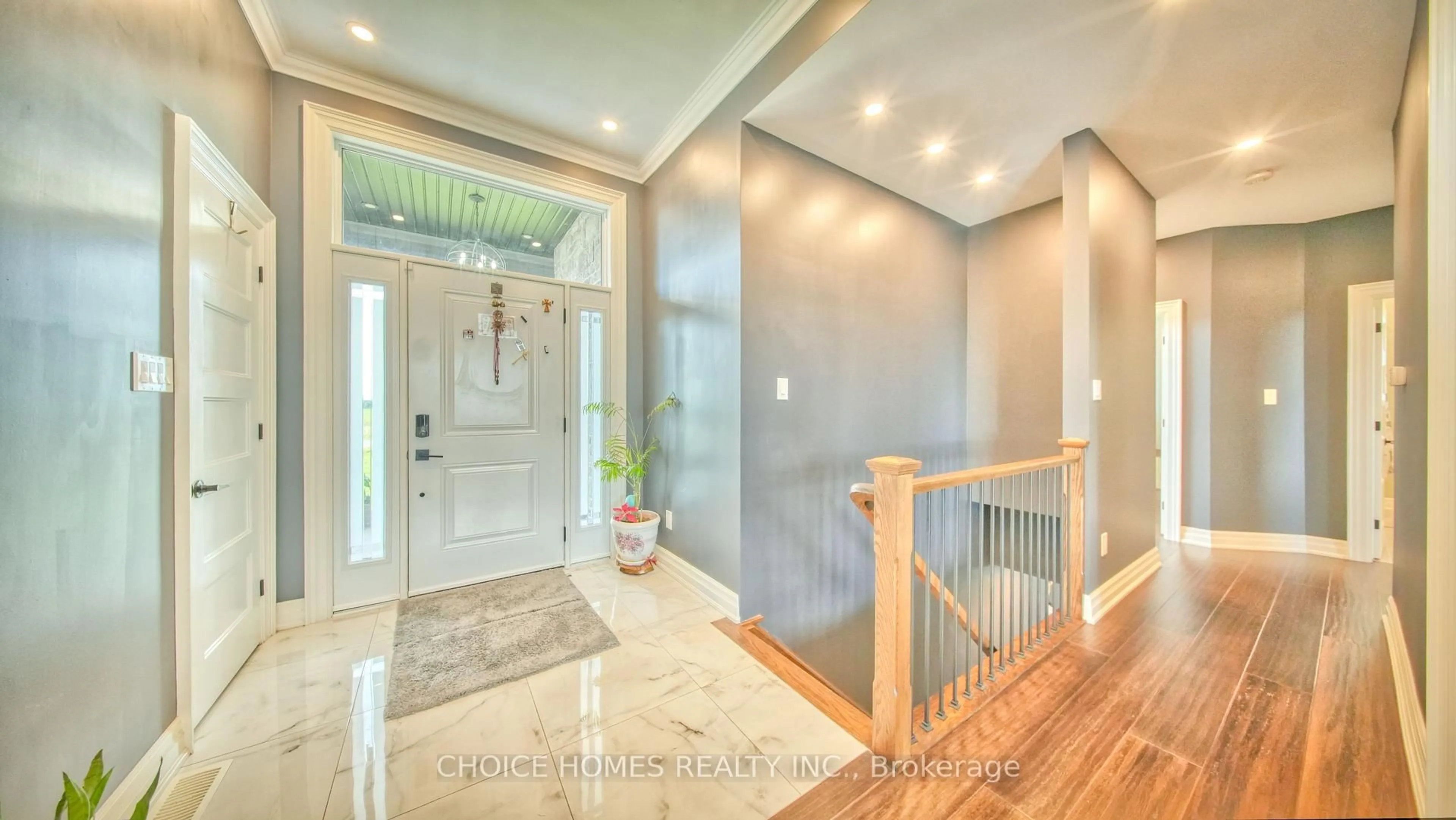 Indoor entryway for 701 Ramsey Rd, Haldimand Ontario N1A 2W8