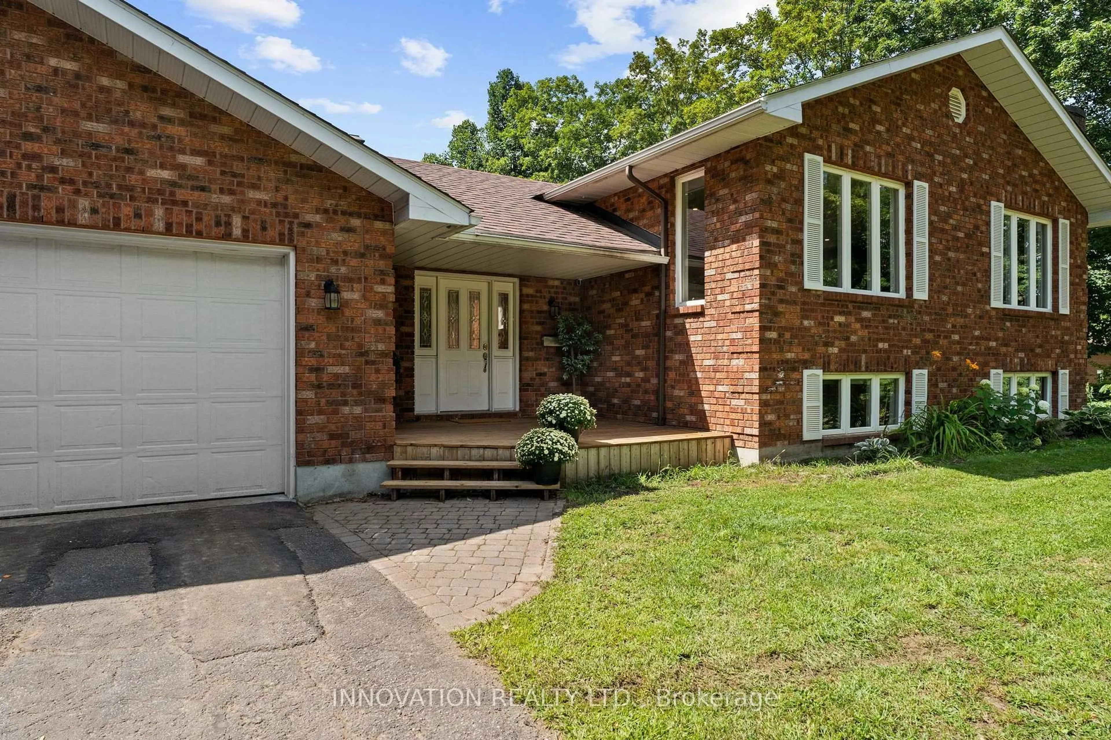 Home with brick exterior material, street for 504 Thomas St, Carleton Place Ontario K7C 3J9