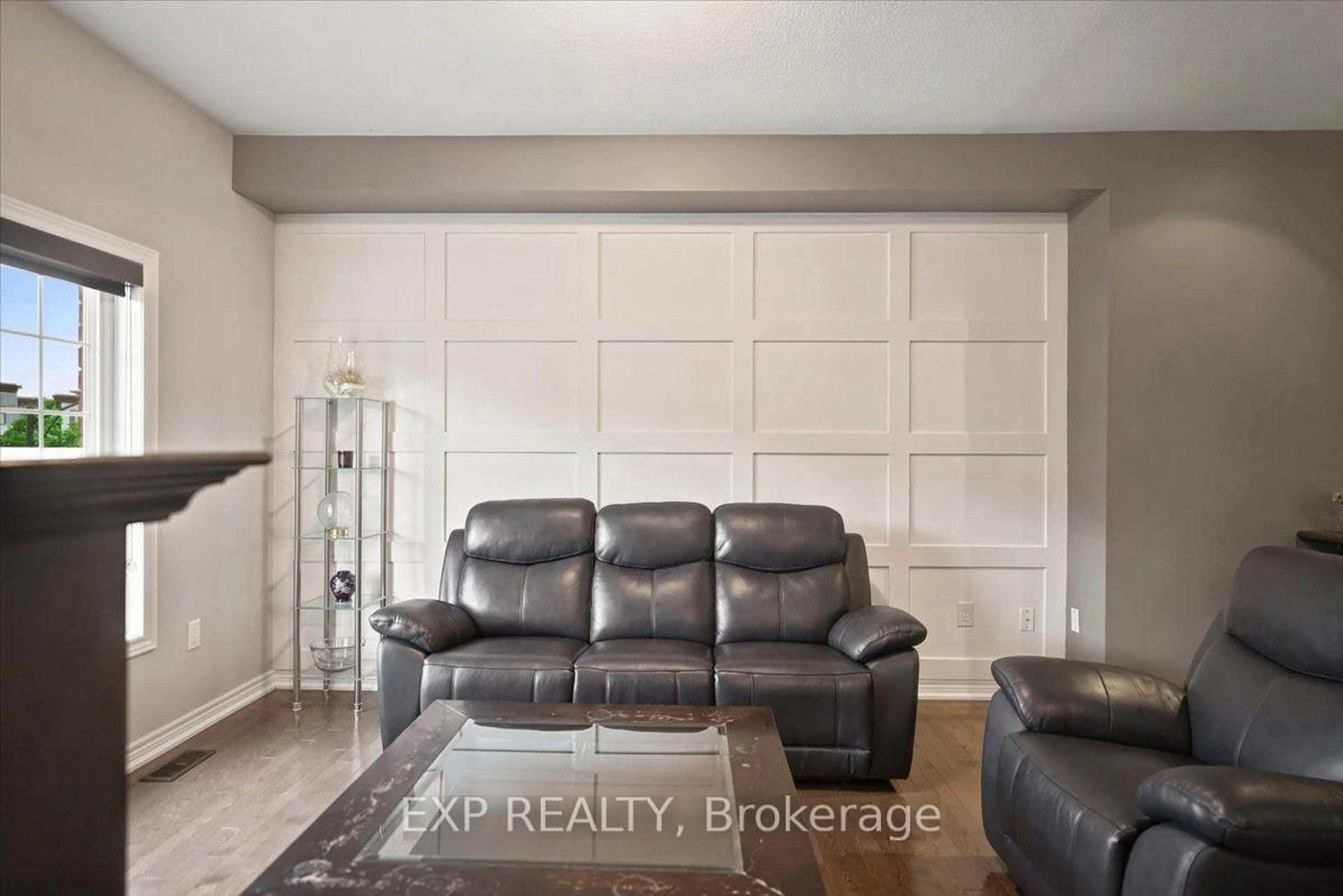 Unknown for 515 Winston Rd #15, Grimsby Ontario L3M 0C8