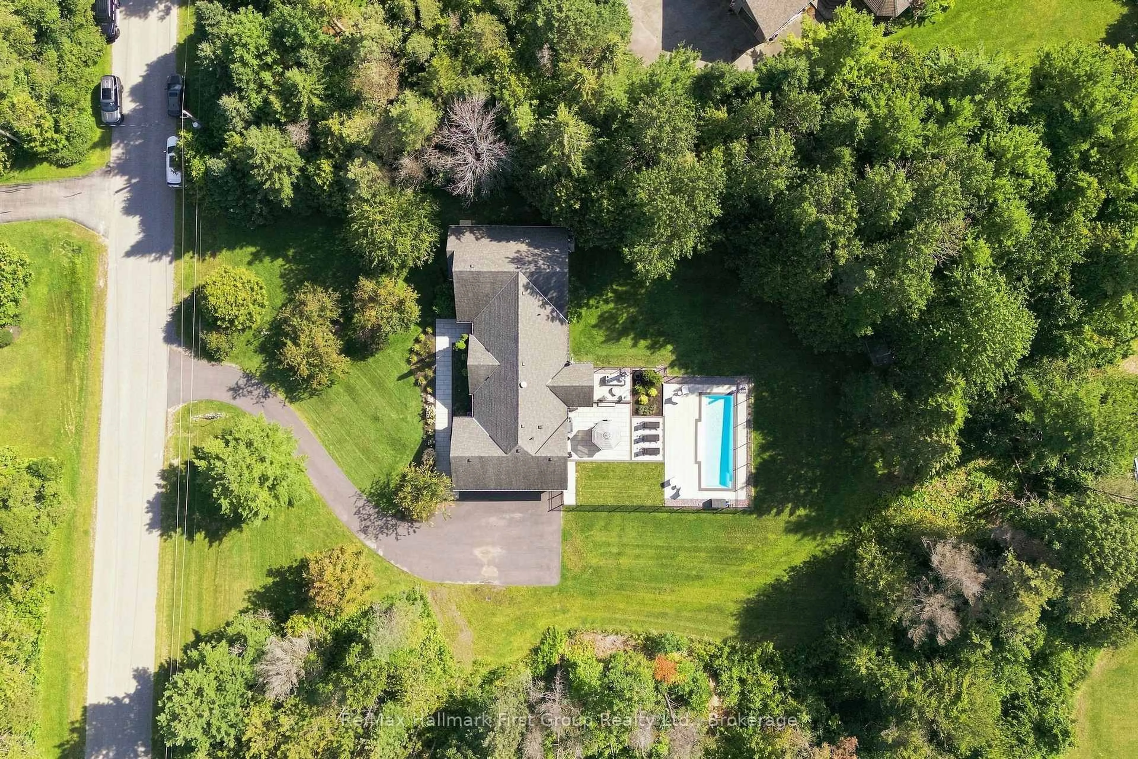 A pic from outside/outdoor area/front of a property/back of a property/a pic from drone, unknown for 170 Keewatin Dr, Alnwick/Haldimand Ontario K0K 2G0