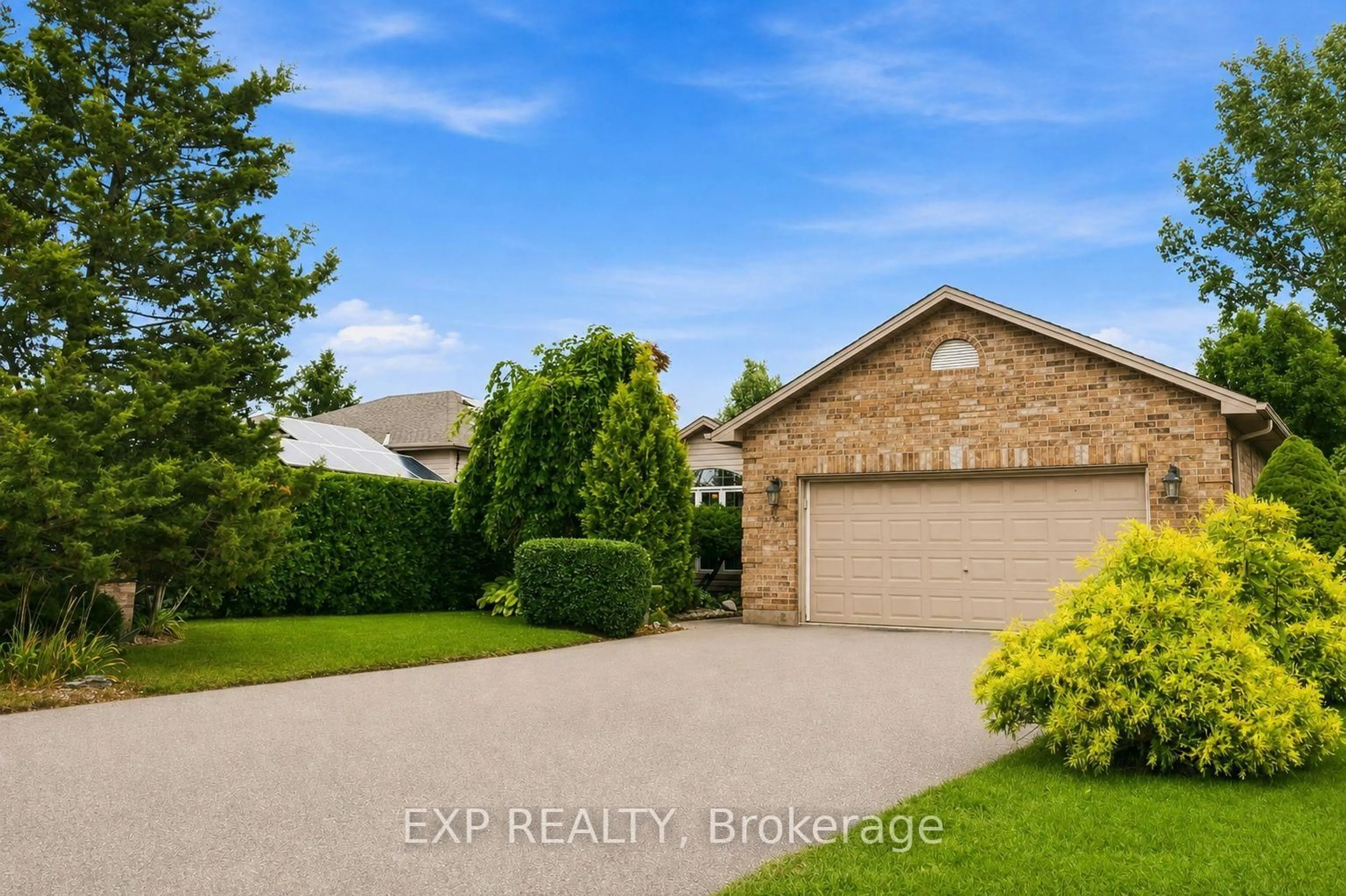 A pic from outside/outdoor area/front of a property/back of a property/a pic from drone, street for 144 Stephen Moore Dr, Middlesex Centre Ontario N0L 1R0