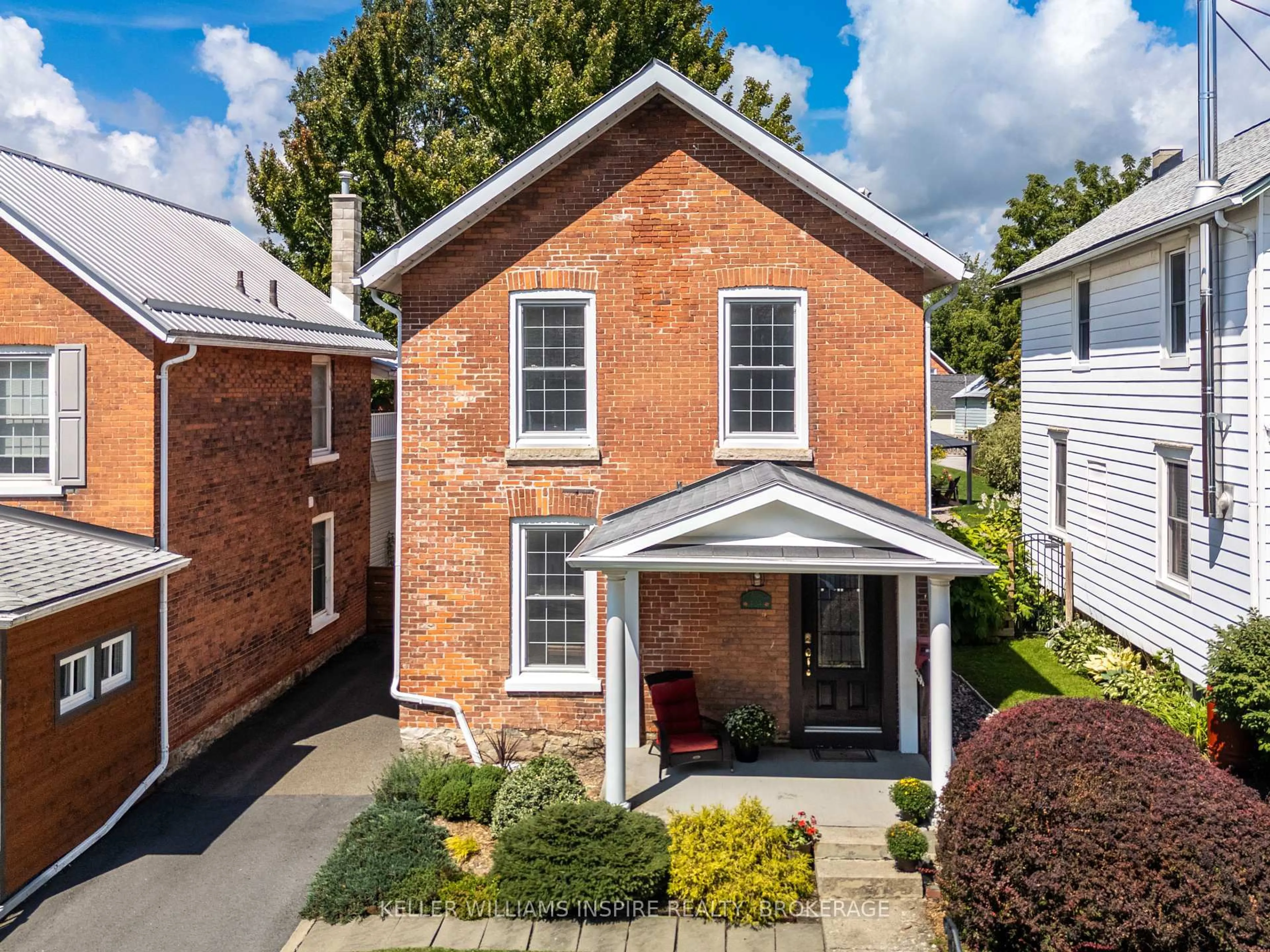 Home with brick exterior material, street for 124 John St, Gananoque Ontario K7G 1A5