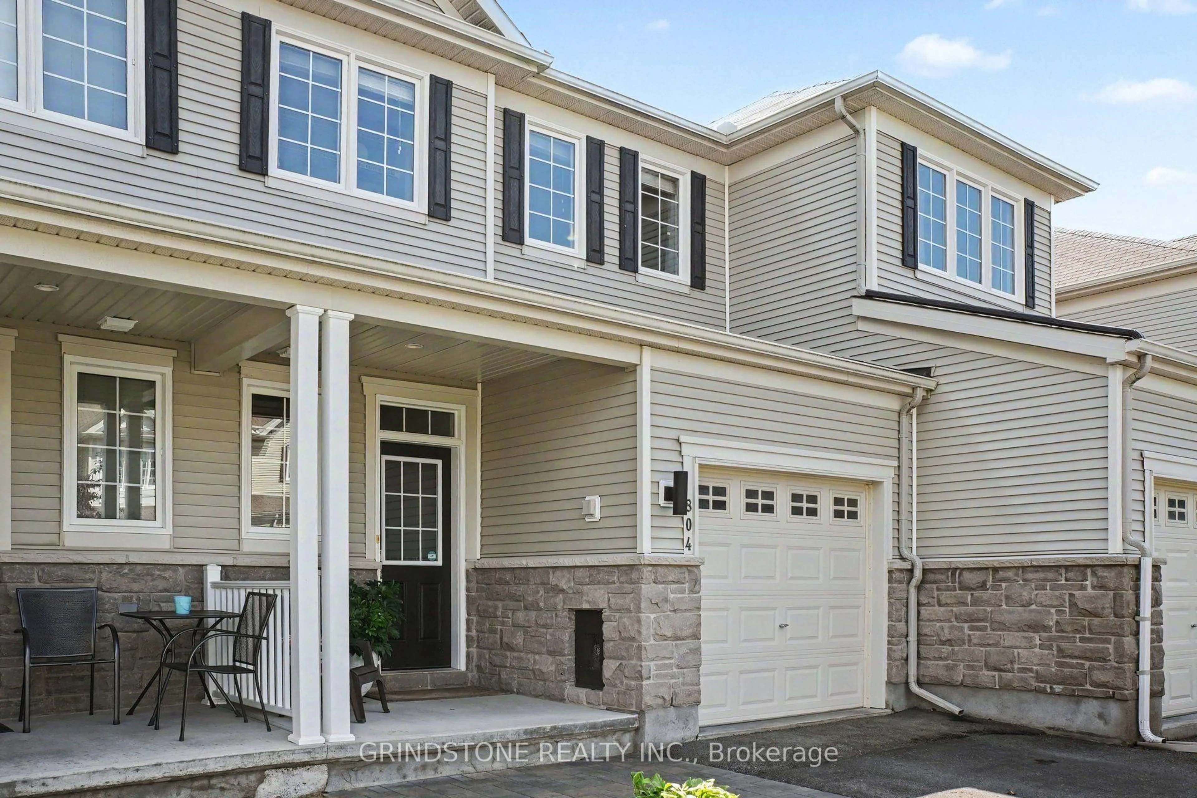 Home with vinyl exterior material, street for 804 Kennacraig Private, Ottawa Ontario K2J 5T5
