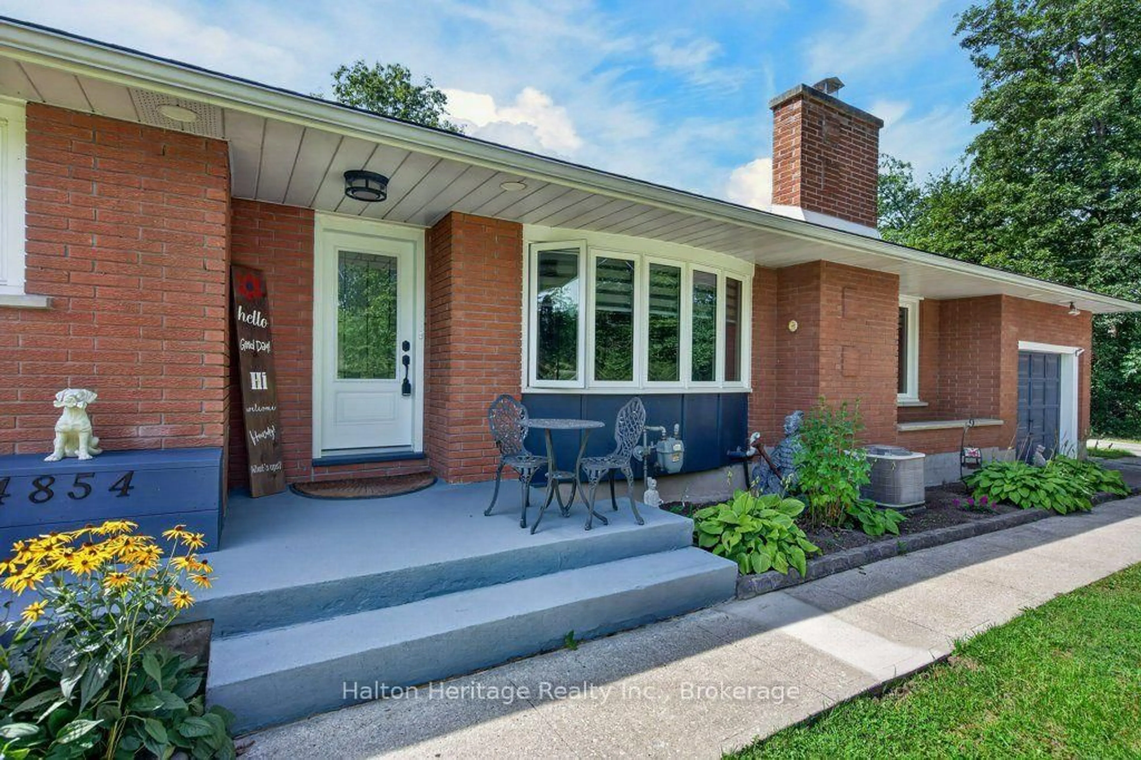 Home with brick exterior material, street for 4854 Haldimand Road 20 Rd, Haldimand Ontario N1A 2W3