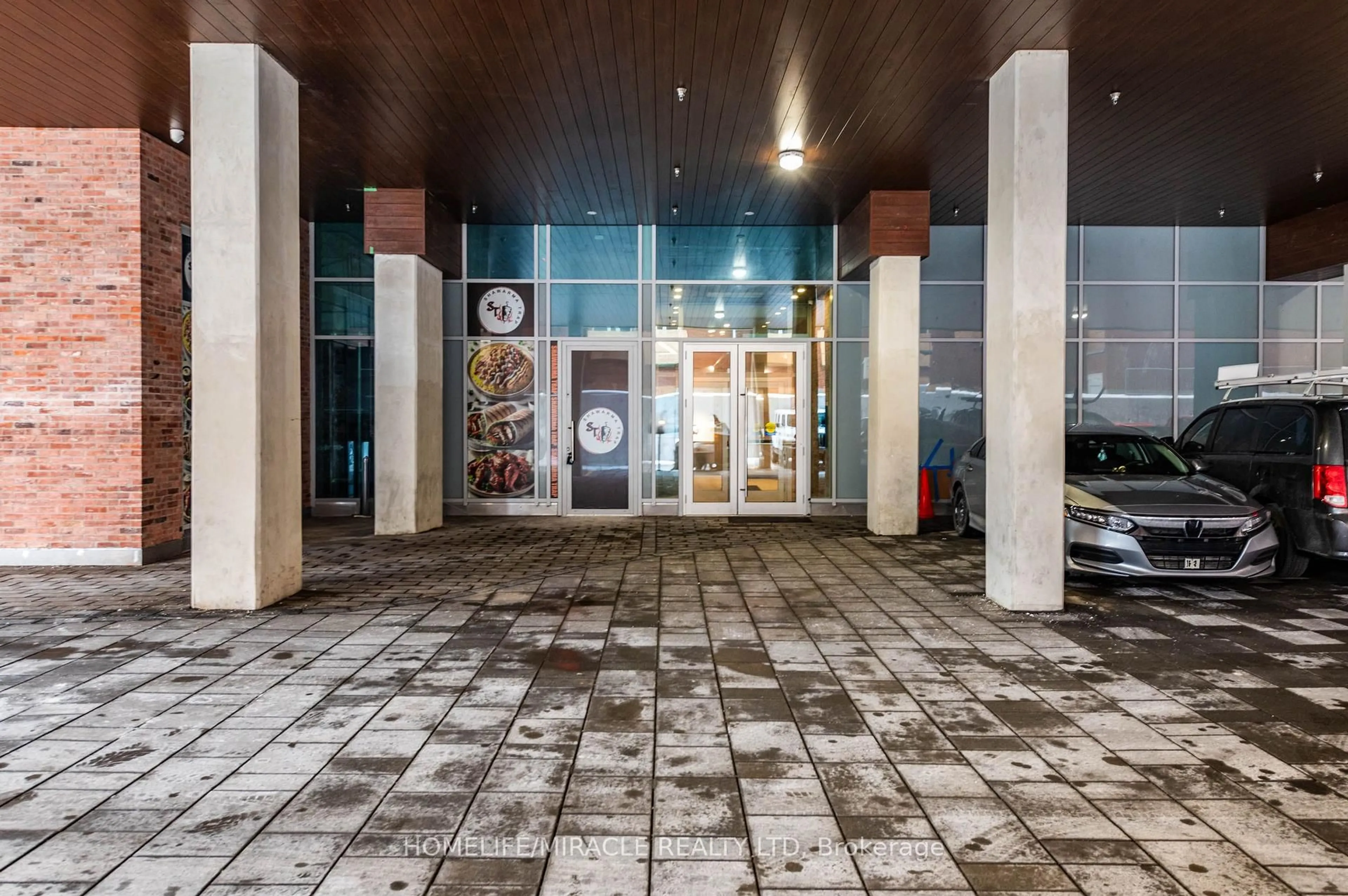 Lobby for 60 Frederick St #1313, Kitchener Ontario N2H 0C7