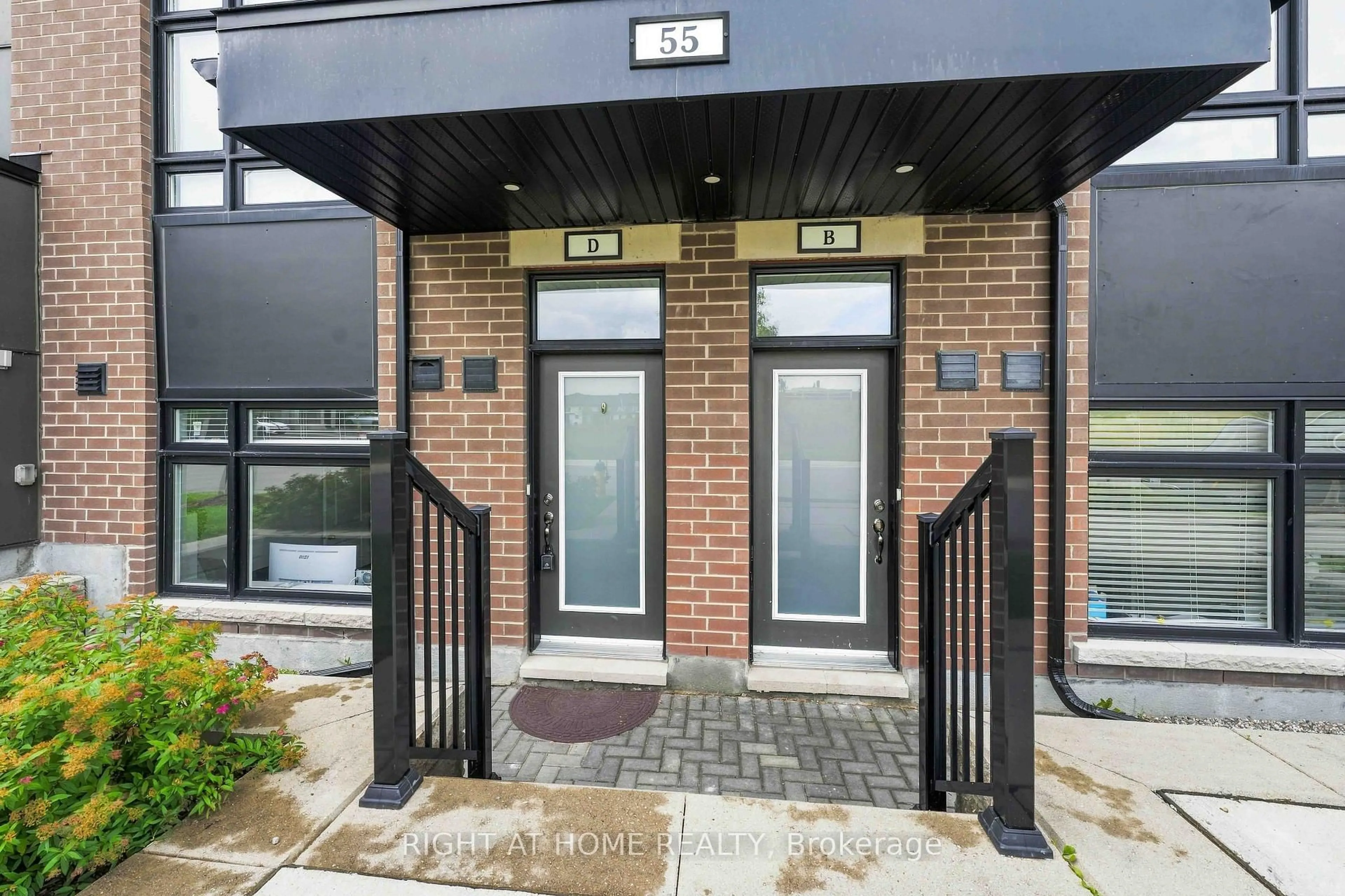 Unknown for 55 Overberg Way #D, Ottawa Ontario K2S 2Y4