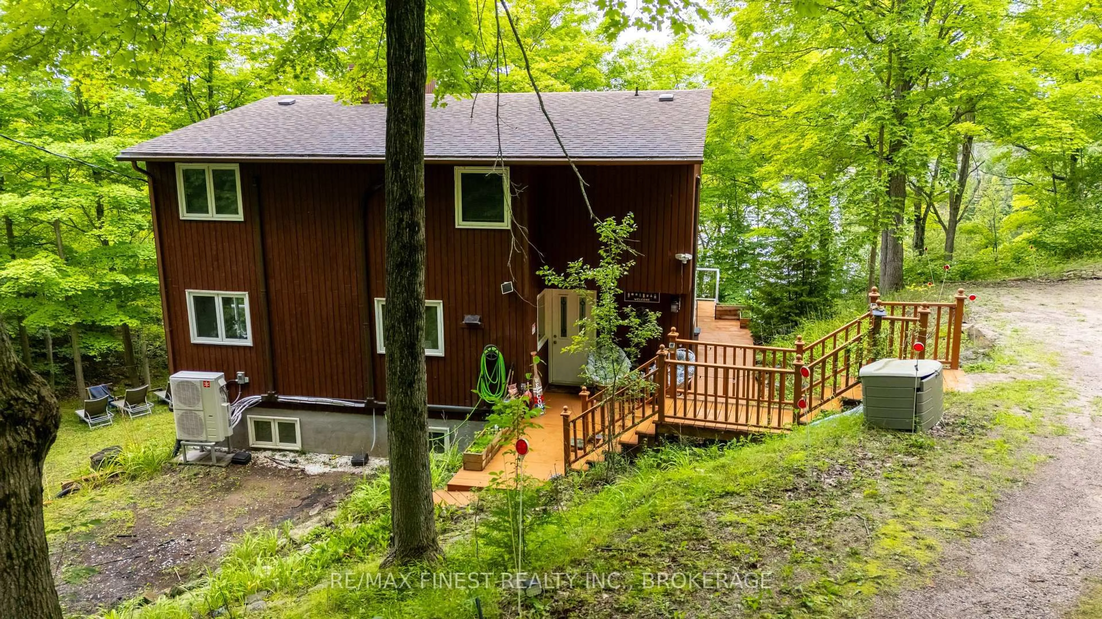 Unknown for 1066 Mountvale Point Rd, Sharbot Lake Ontario K0H 2P0