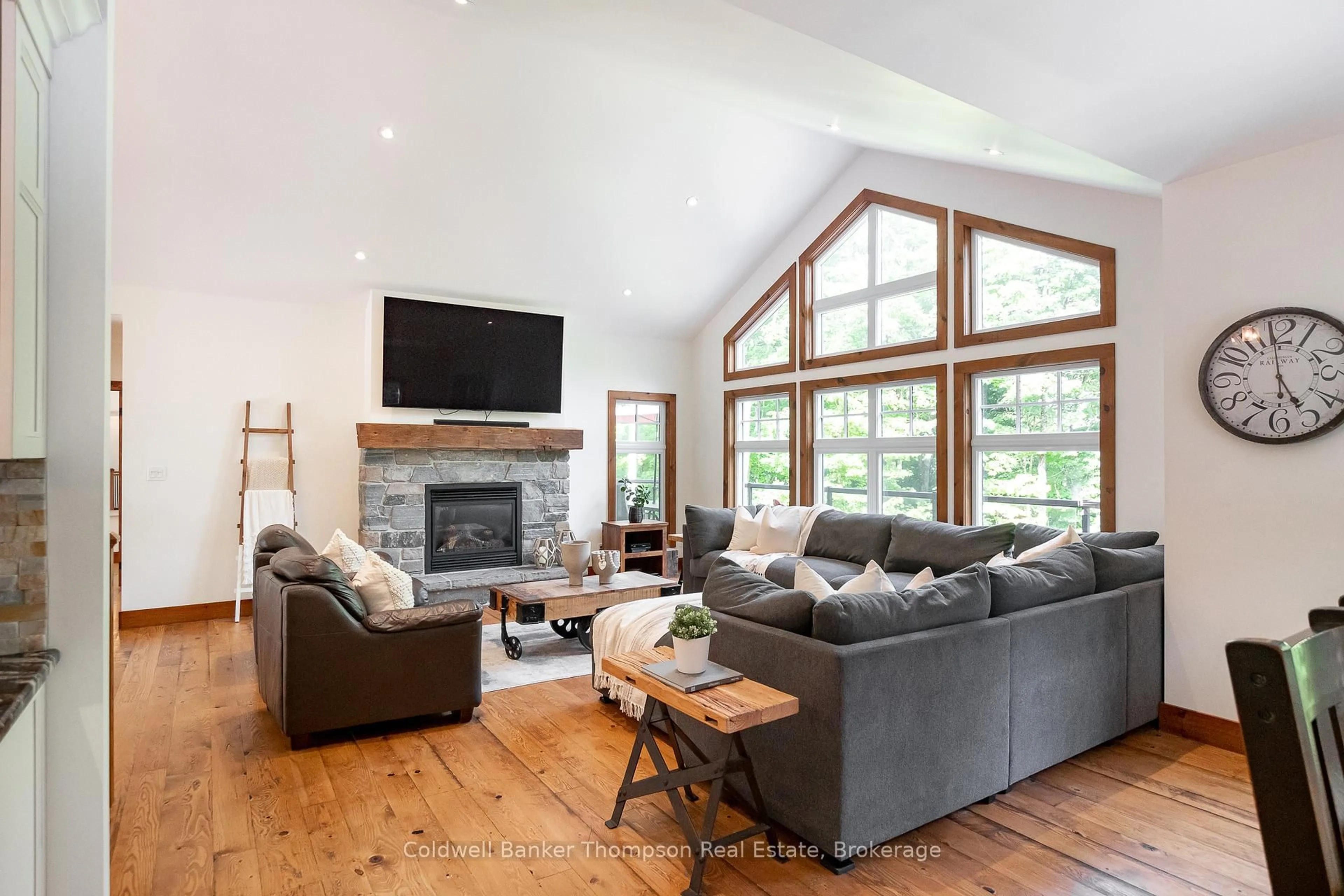 Living room with furniture, unknown for 15 Forest Hill Lane, Huntsville Ontario P1H 2N5