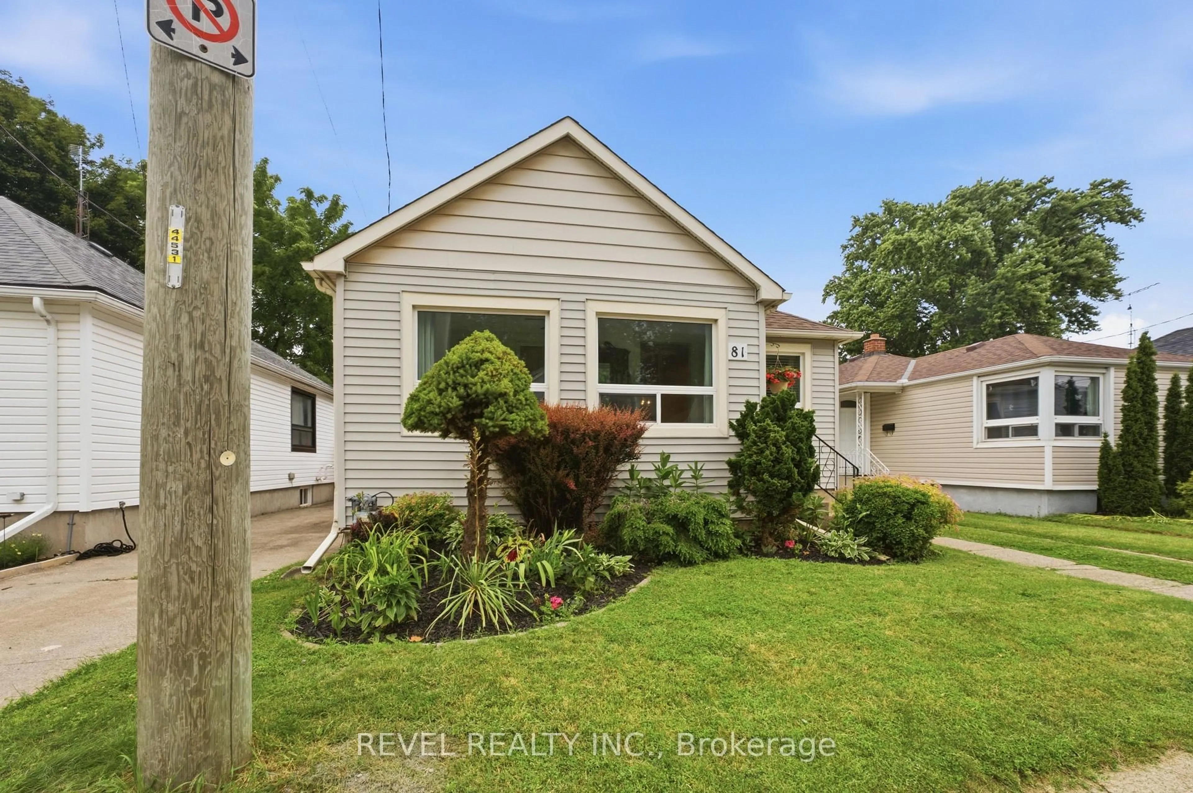 Unknown for 81 Vale Ave, St. Catharines Ontario L2R 1T5