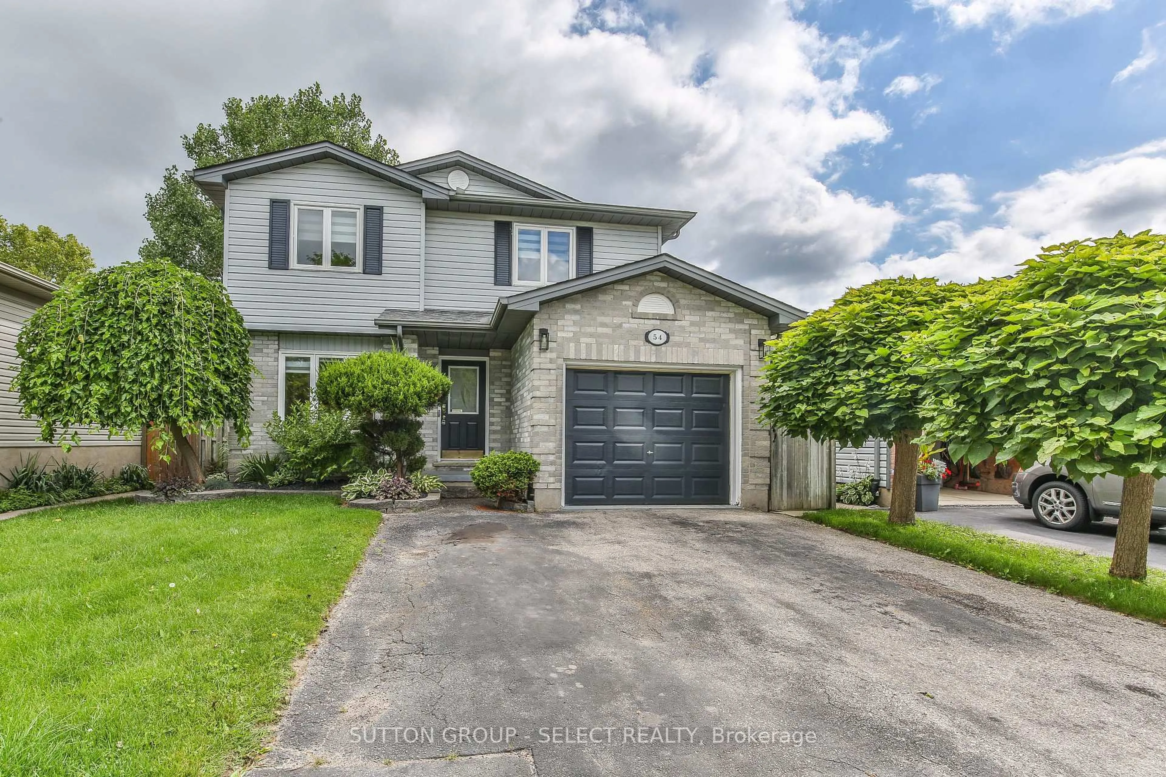 Unknown for 54 Sunrise Cres, London East Ontario N5V 4V5