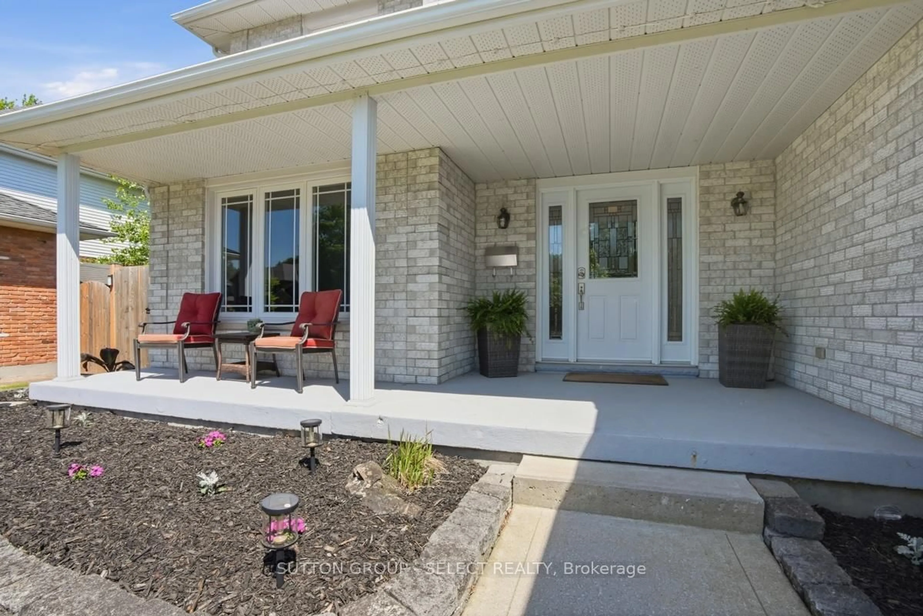 Unknown for 60 Edgevalley Rd, London East Ontario N5Y 5M5