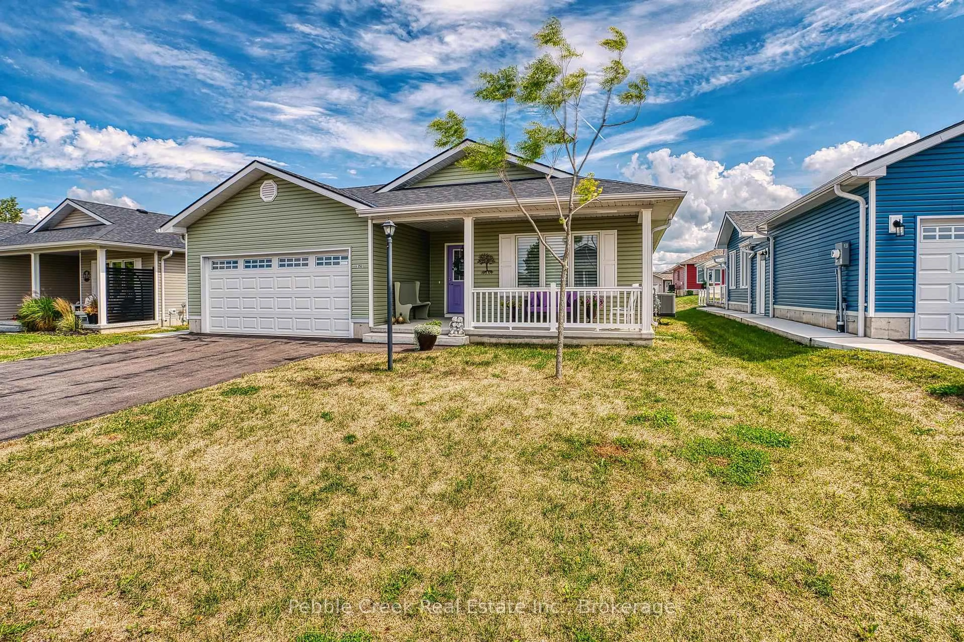 Home with vinyl exterior material, street for 252 Lake Breeze Dr, Ashfield-Colborne-Wawanosh Ontario N7A 0B9