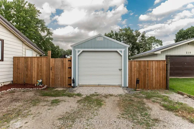 221 Third St, West Elgin 5