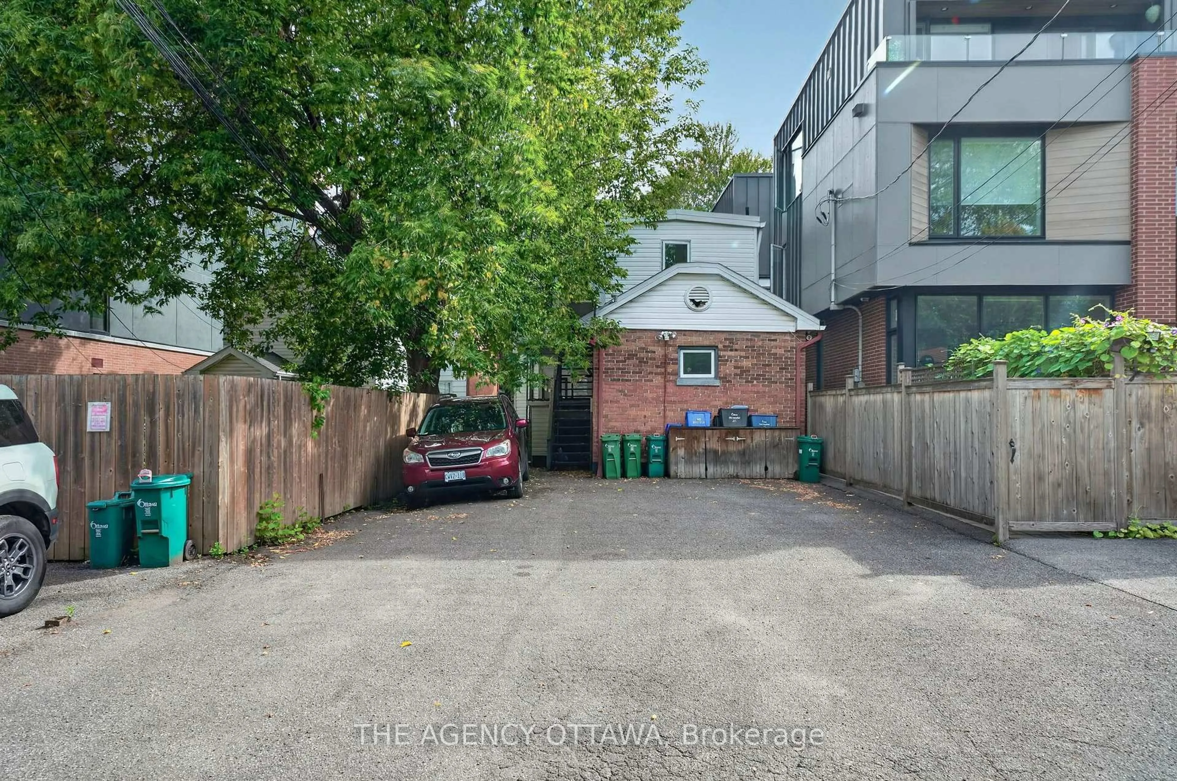 A pic from outside/outdoor area/front of a property/back of a property/a pic from drone, street for 64 Bayswater Ave, Ottawa Ontario K1Y 2E9
