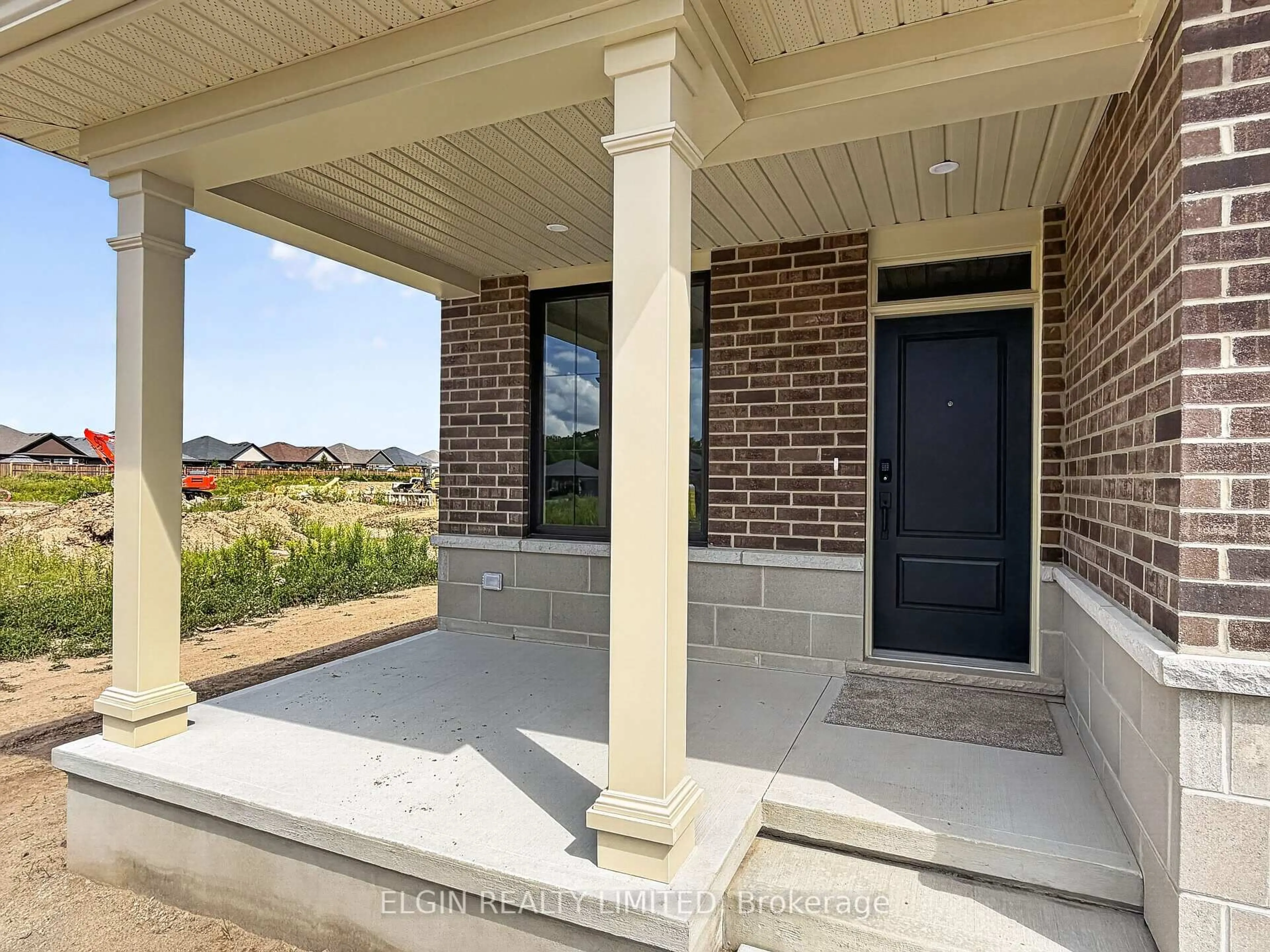 Home with brick exterior material, street for 2 Thomas Crt, Central Elgin Ontario N5P 0E5