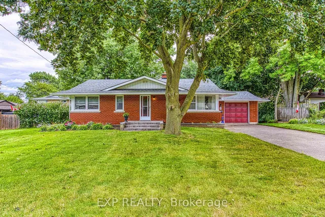 6 Cherrywood Ave, Grimsby 2