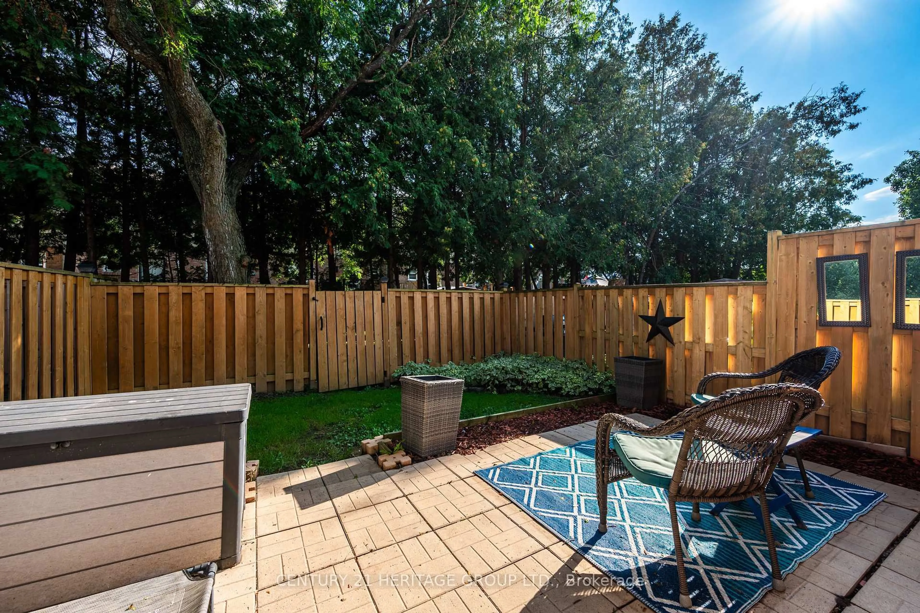 Patio, street for 173 Rosemund Cres, Kingston Ontario K7M 6Z2