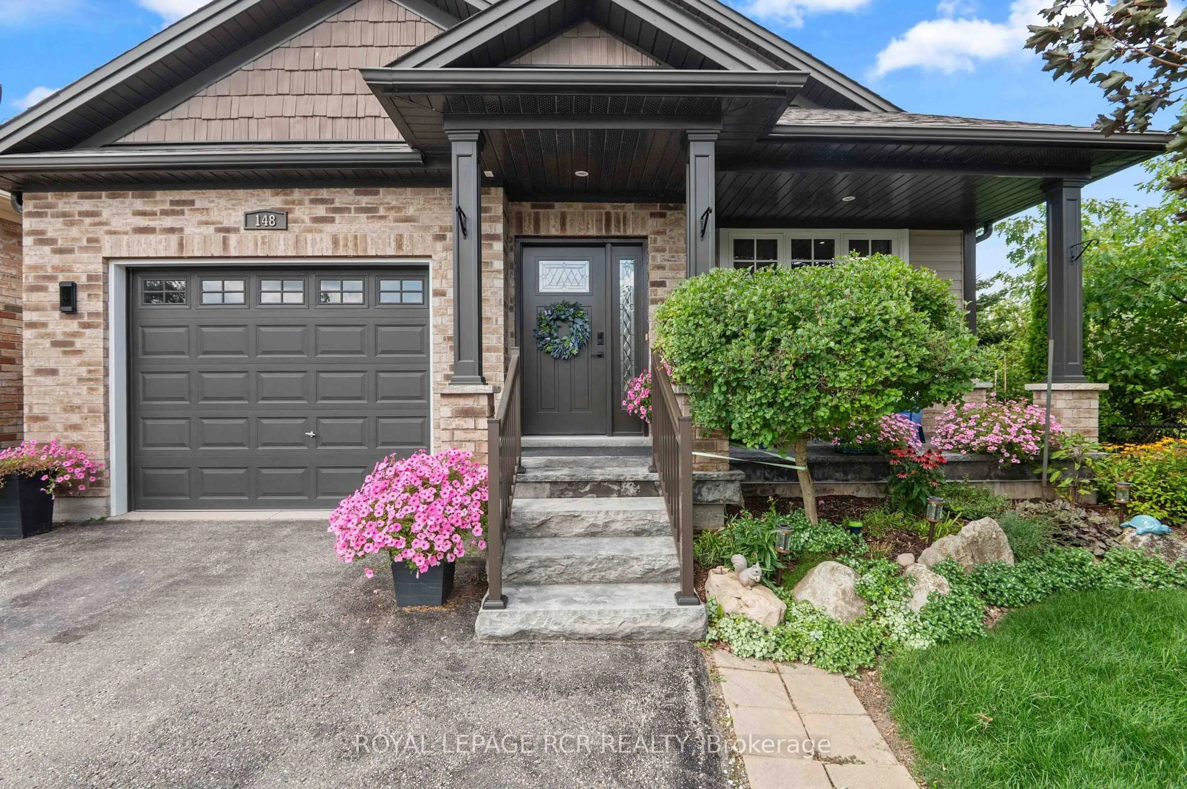Home with brick exterior material, street for 148 Muriel St, Shelburne Ontario L9V 3E2