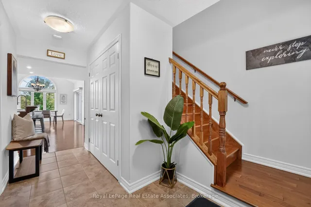 5767 Tenth Line, Erin 5