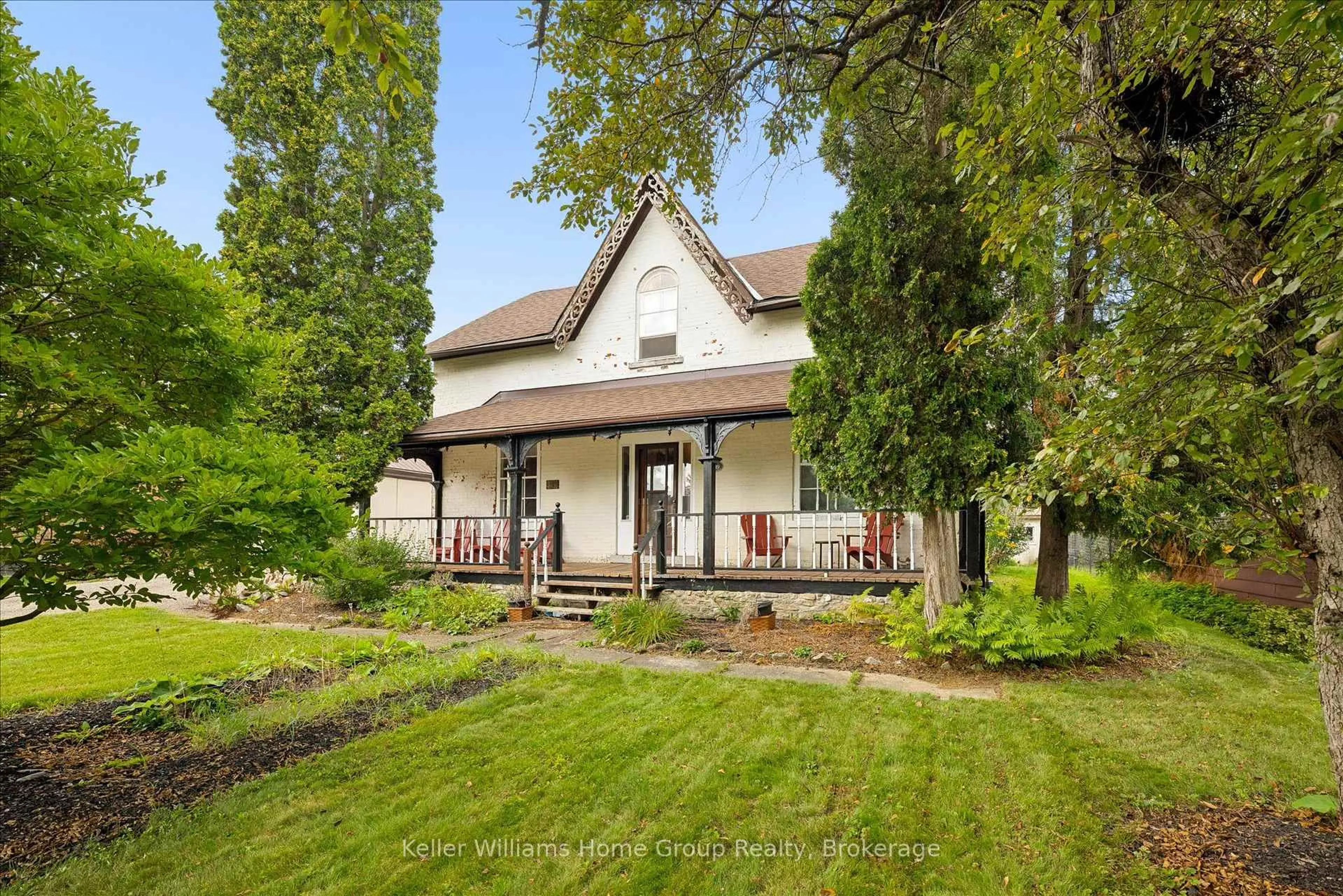 A pic from outside/outdoor area/front of a property/back of a property/a pic from drone, street for 339 GARAFRAXA St, Centre Wellington Ontario N1M 1E4