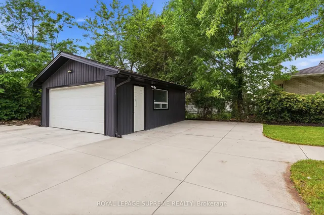 24 Alexandra Blvd, St. Catharines 5