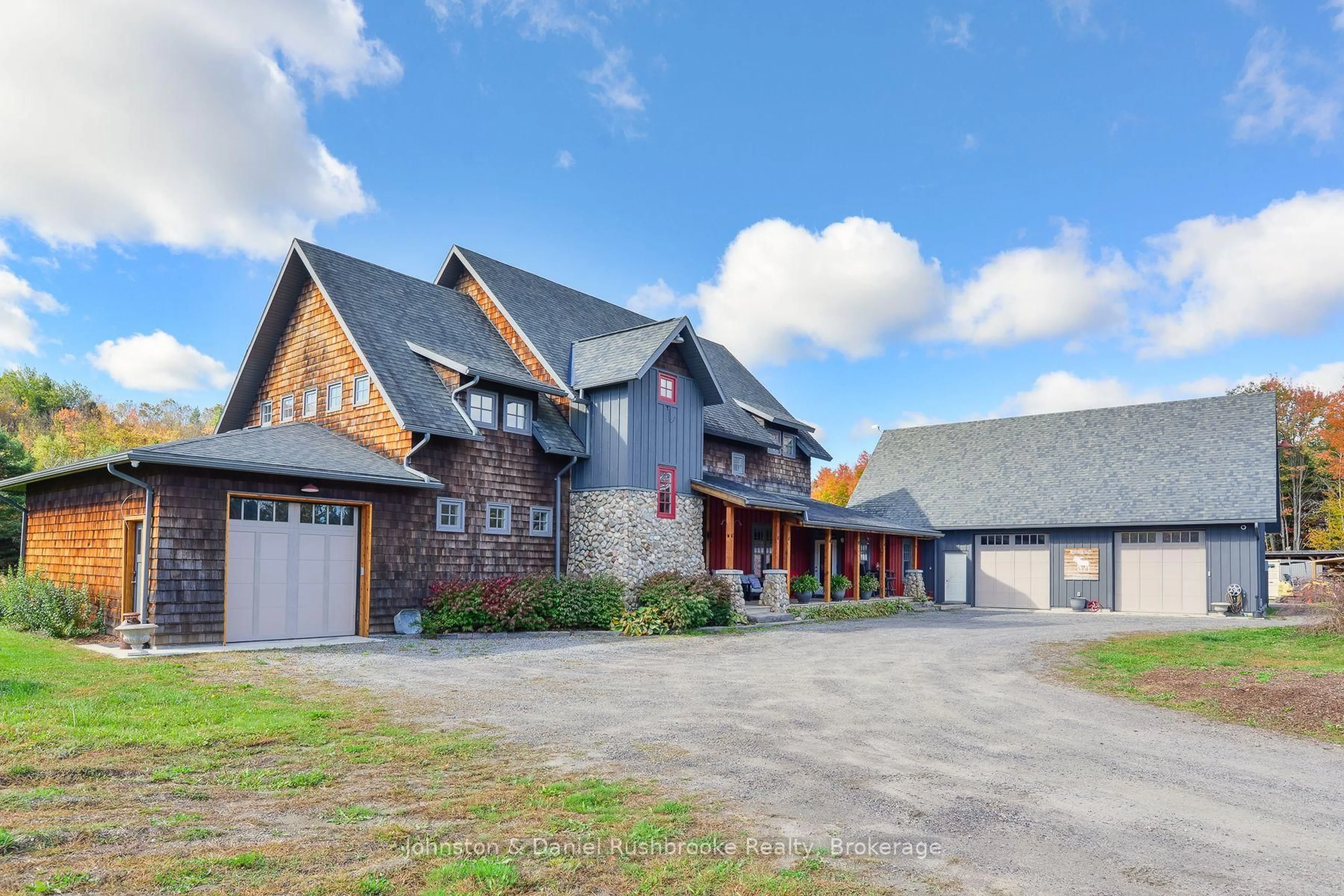 Unknown for 1422 Muskoka Rd 118 Rd, Bracebridge Ontario P1L 1W8