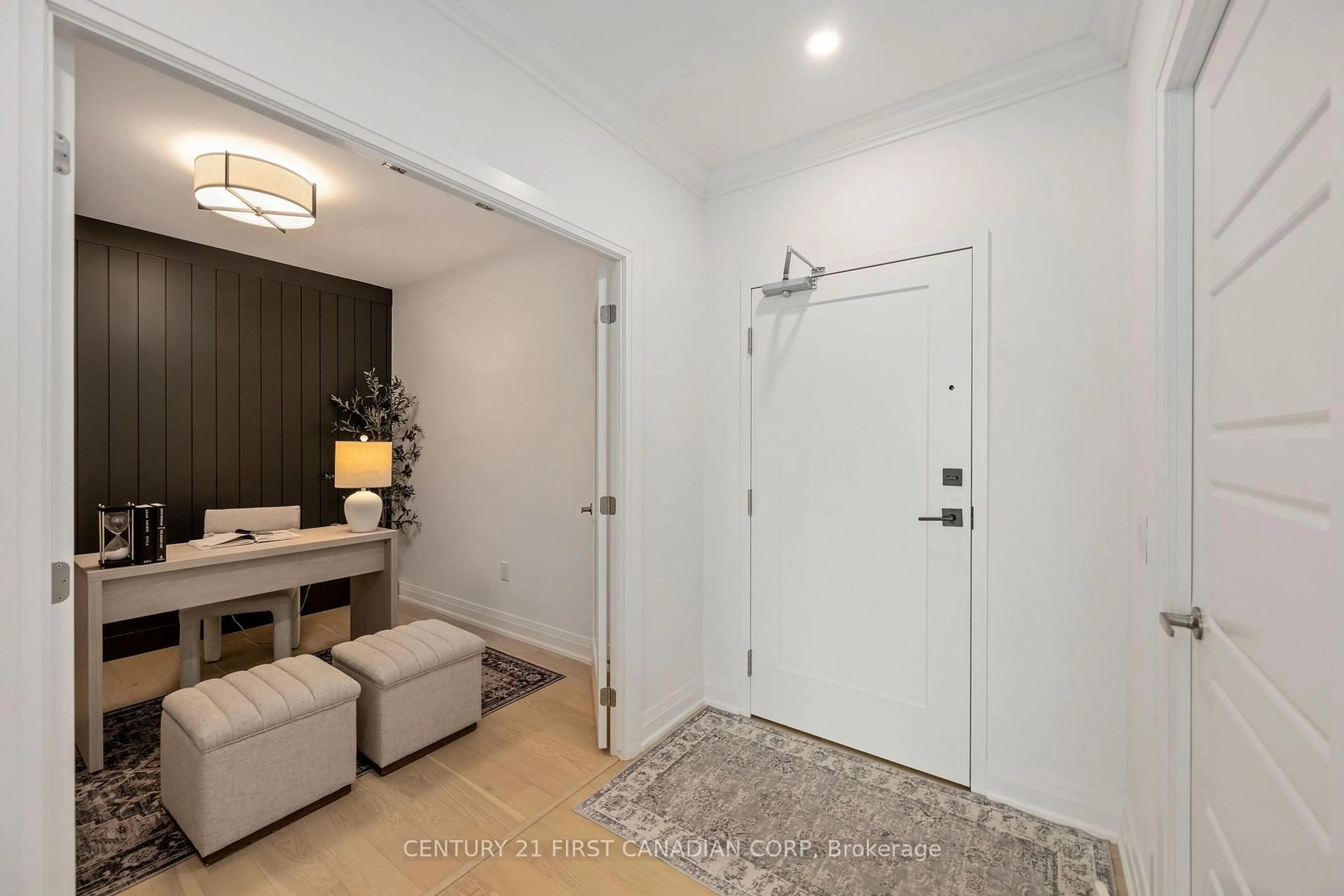 Indoor entryway for 1975 Fountain Grass Dr #317, London South Ontario N6K 0M3