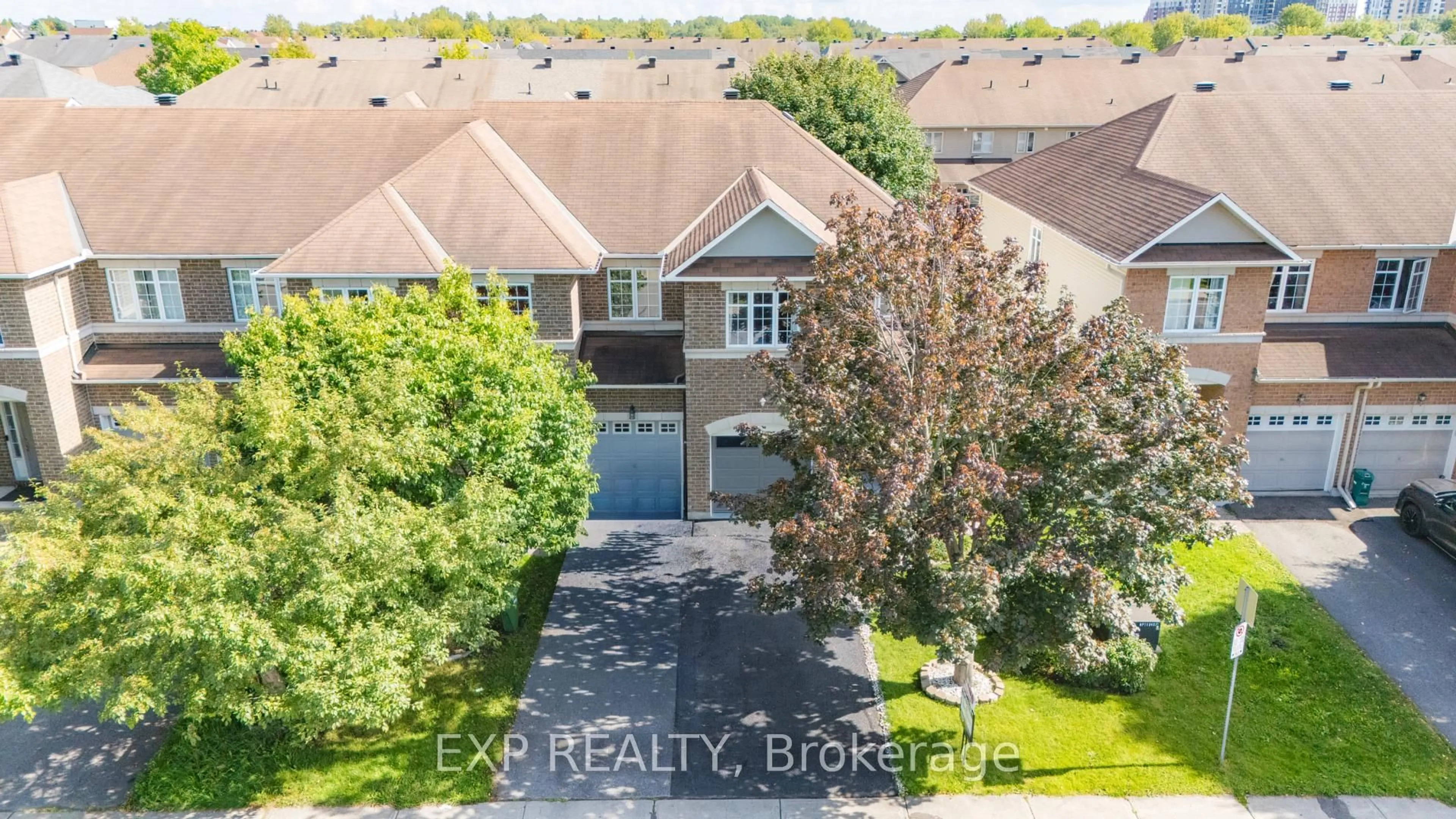 A pic from outside/outdoor area/front of a property/back of a property/a pic from drone, unknown for 184 Berrigan Dr, Ottawa Ontario K2J 5C6
