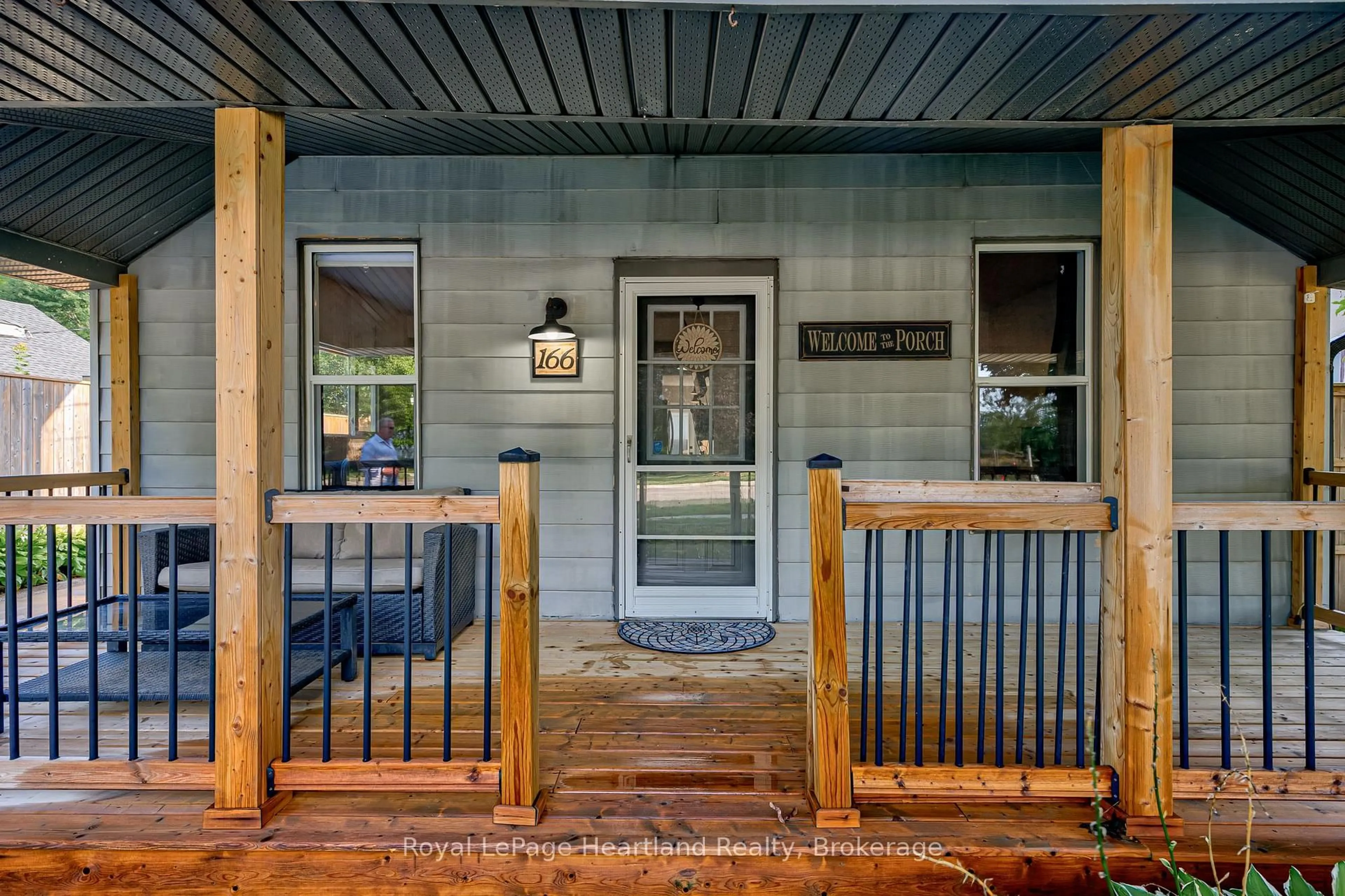 Indoor entryway for 166 Goderich St, Huron East Ontario N0K 1W0