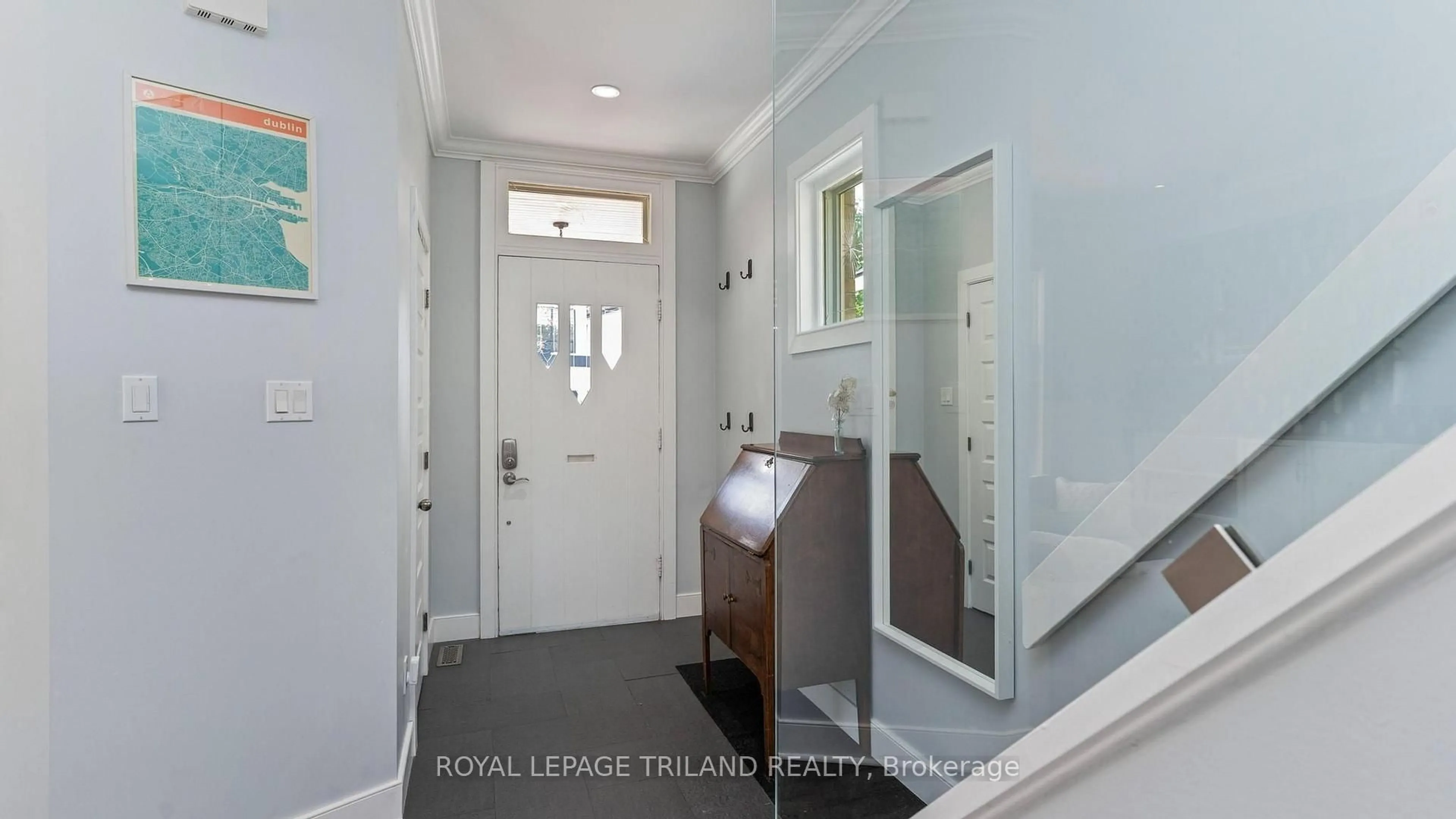 Indoor entryway for 36 Garfield Ave, London South Ontario N6C 2B5