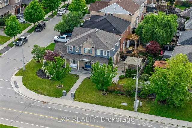 563 Fifty Rd, Hamilton 4