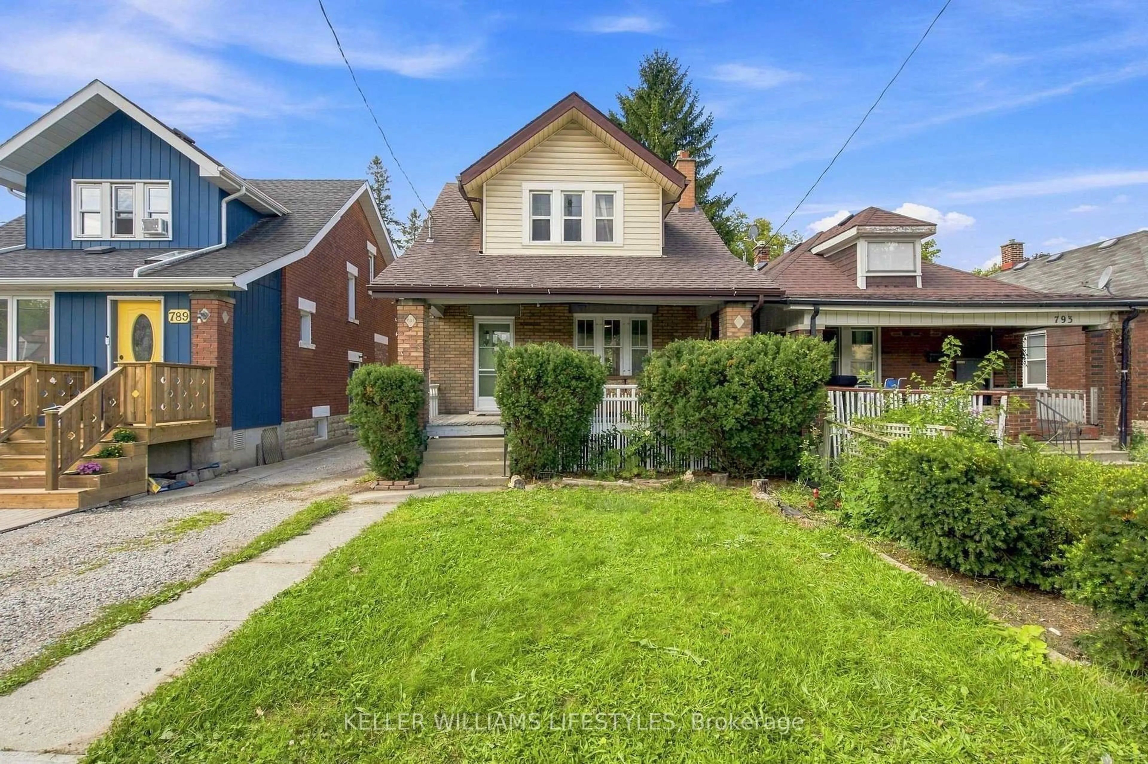 Home with brick exterior material, street for 791 Quebec St, London East Ontario N5Y 1X3